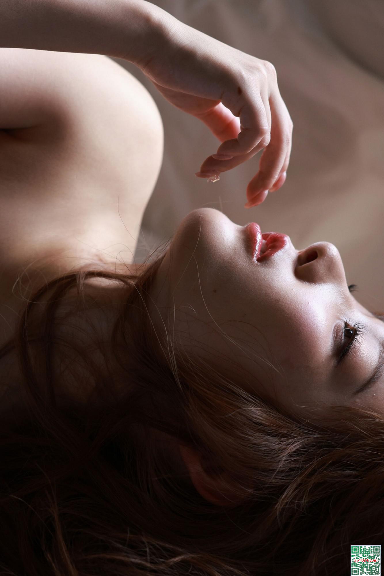 (Imagem do modelo japonês) Koyoi Toran 《Flash_fluffy H-Breast Nude》 (113p)