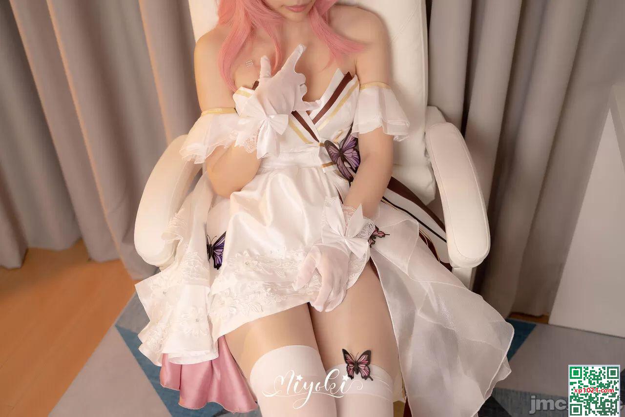 Misaki Suzuki &#8211; Je veux être votre idole (Yae Shinko Hanami) (36p)