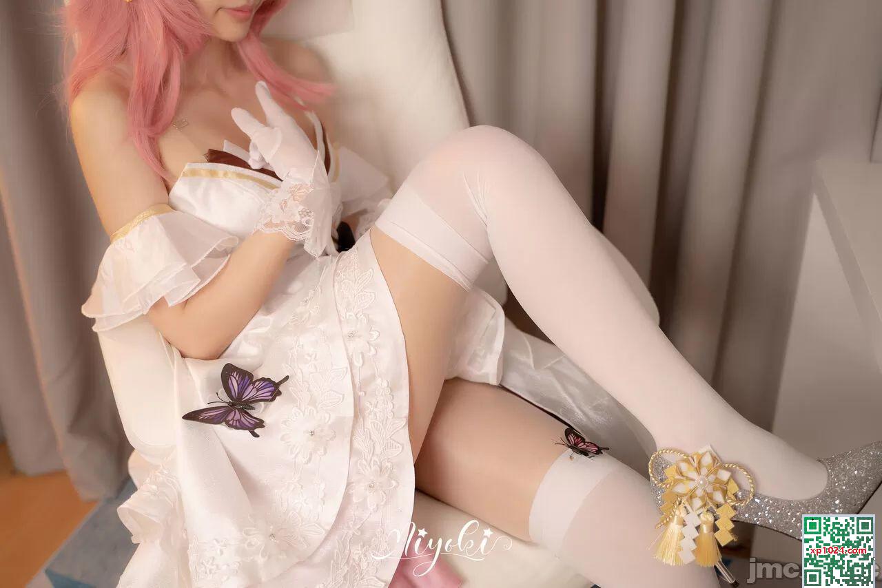 Misaki Suzuki &#8211; Je veux être votre idole (Yae Shinko Hanami) (36p)