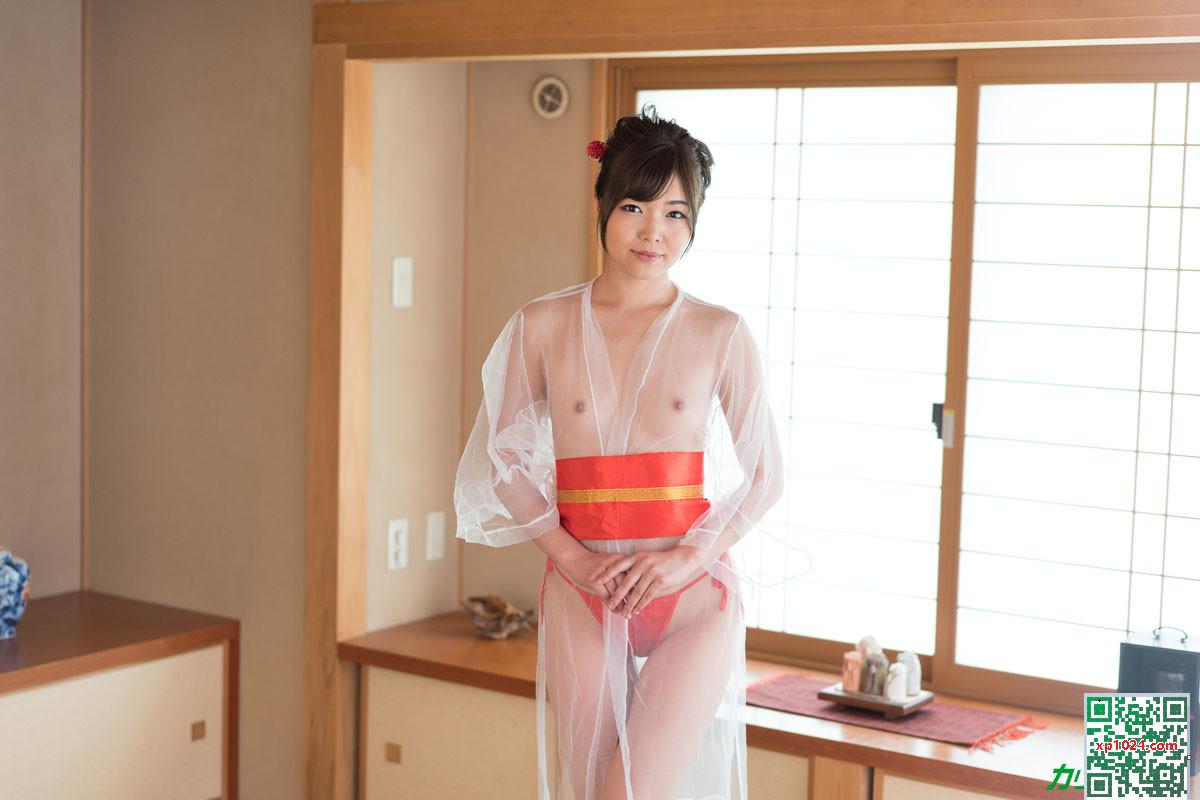 Aoi Shino: un restaurant sophistiqué de guérison adulte. Laissez-moi la lécher avec une langue obscène (34p)