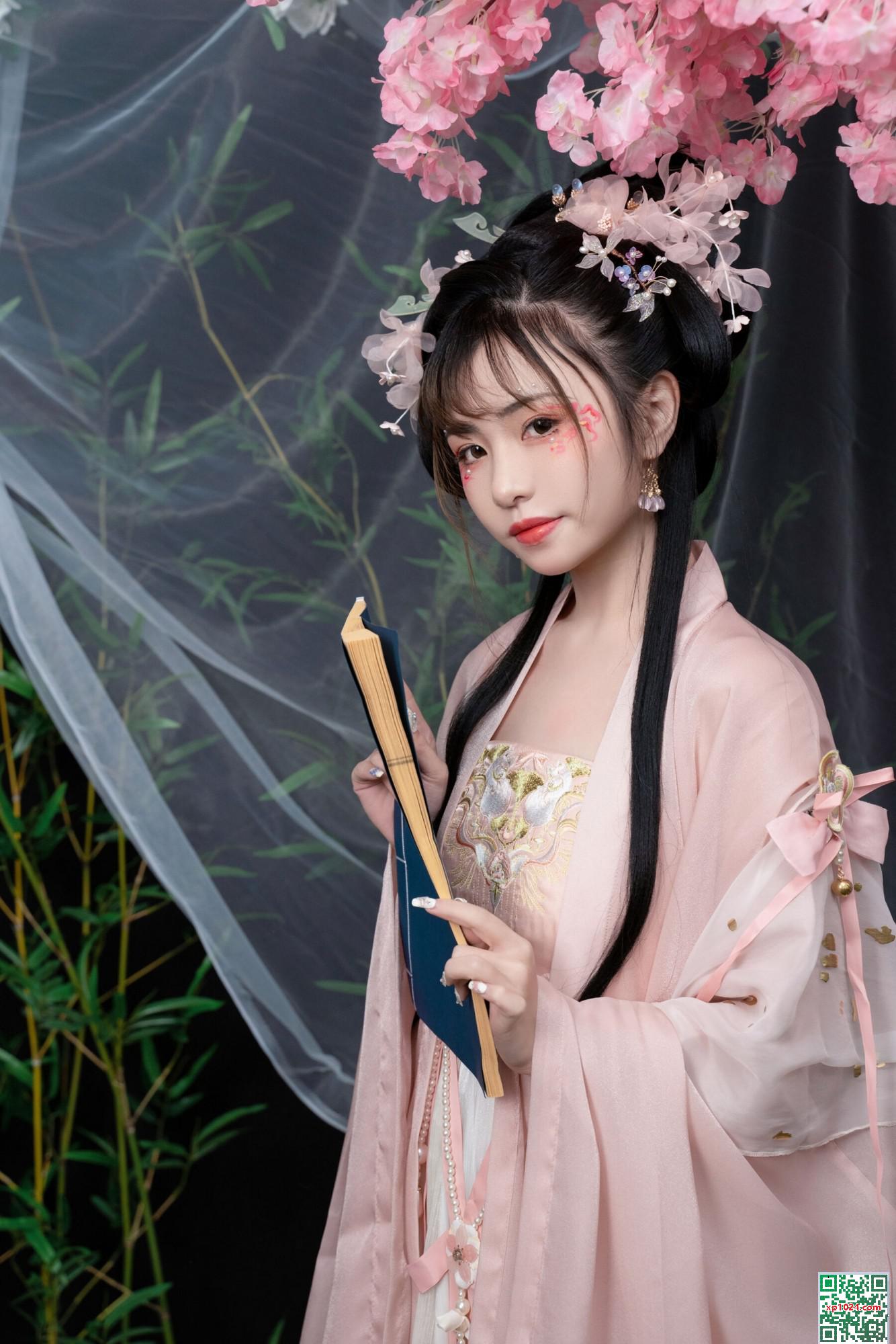 « Qingpingle » de Miao Xiaoji (86p)