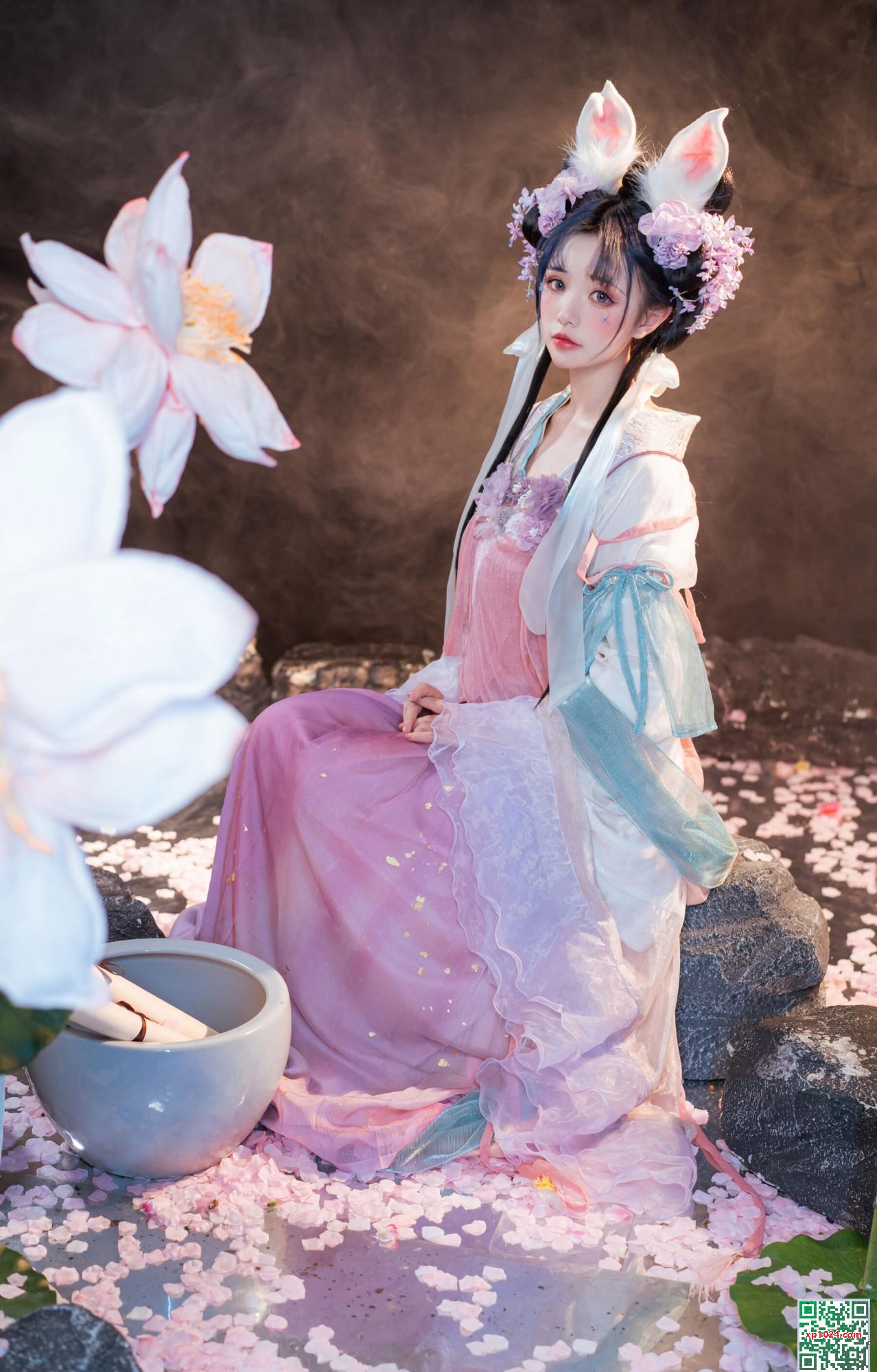 Miao Xiaoji&#8217;s &#8220;Qi Huai&#8221; (68p)