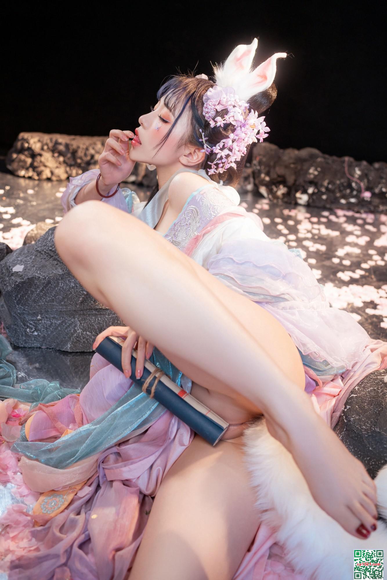 Miao Xiaoji&#8217;s &#8220;Qi Huai&#8221; (68p)