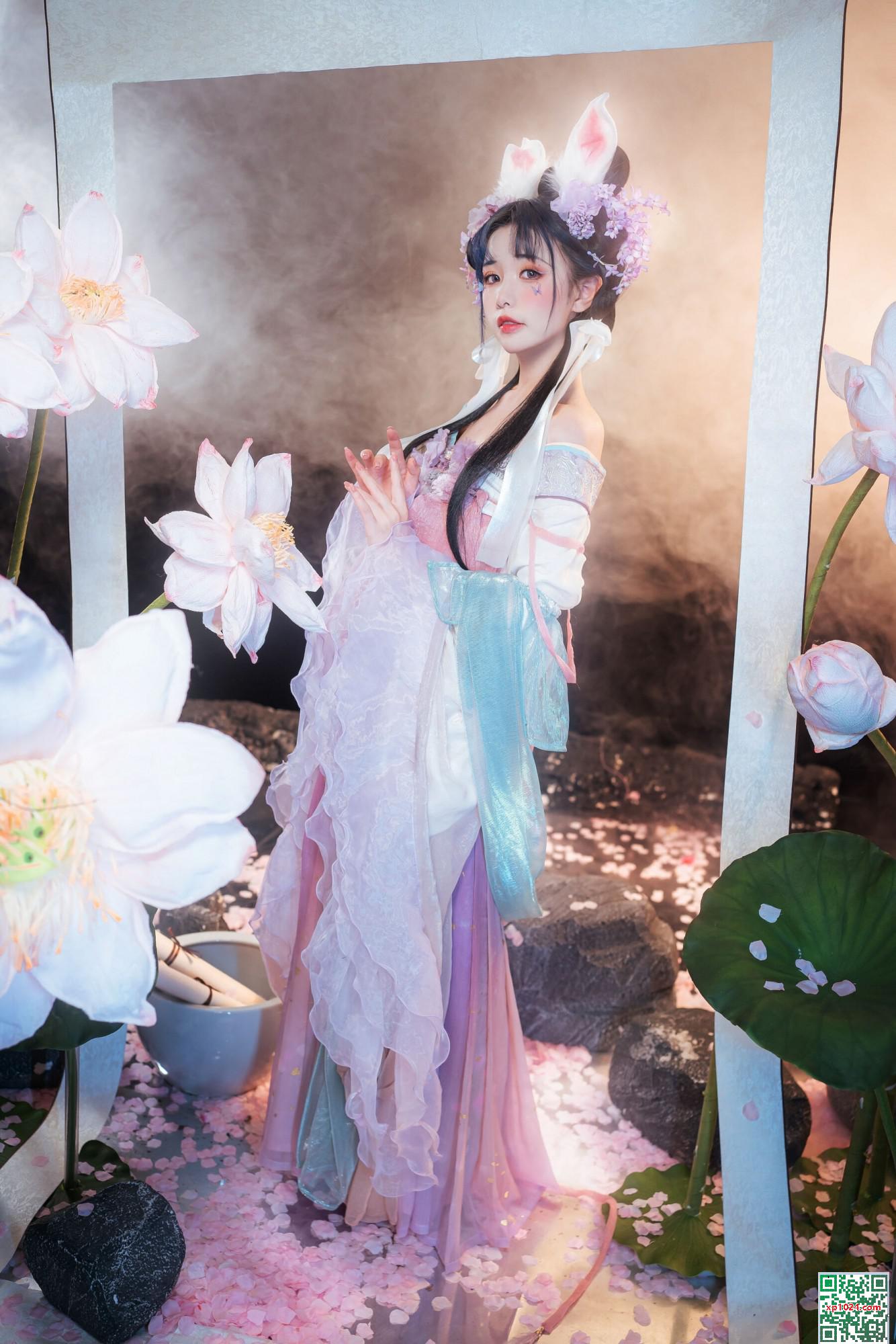 Miao Xiaoji&#8217;s &#8220;Qi Huai&#8221; (68p)
