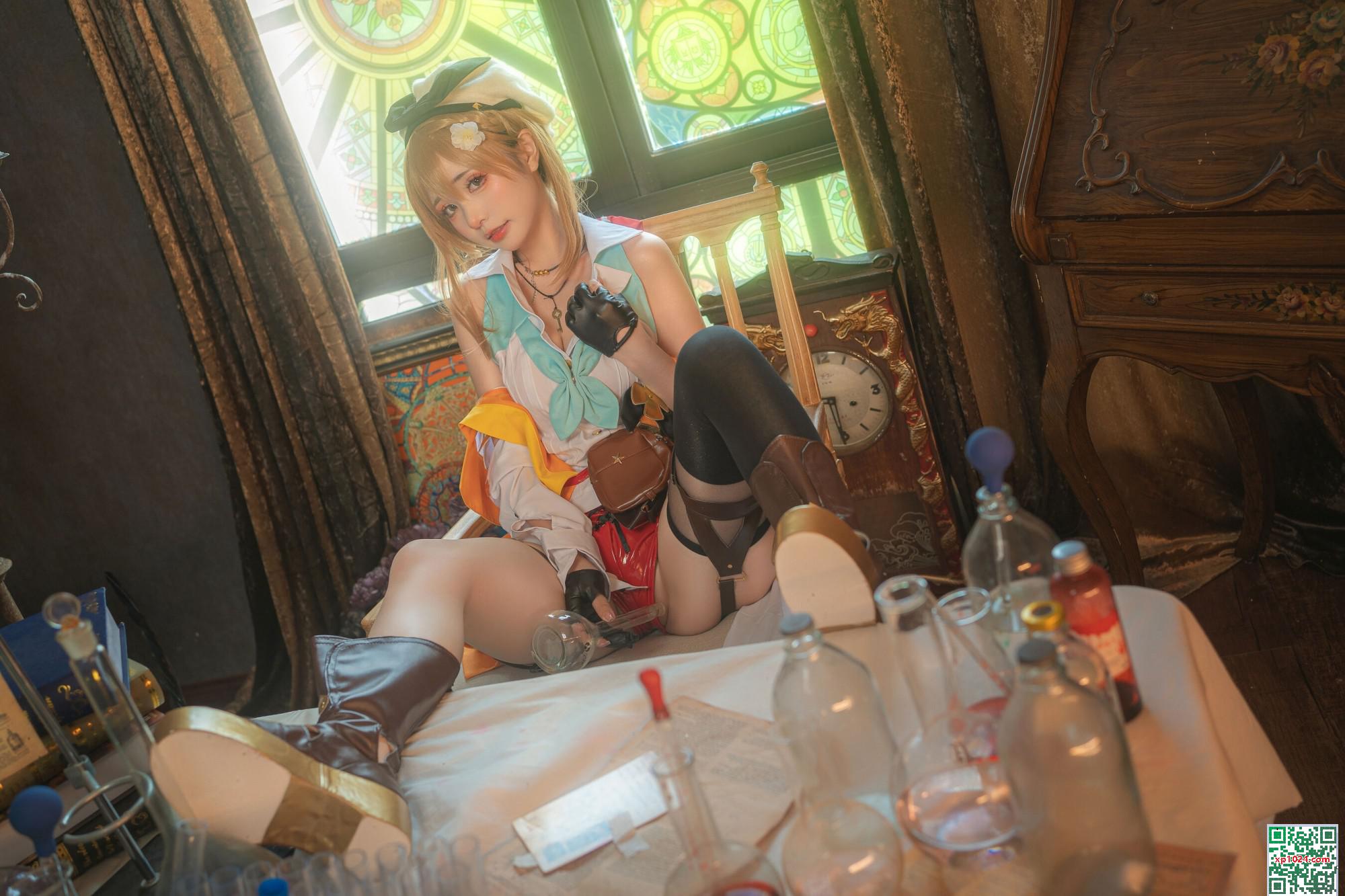 Miao Xiaoji &#8220;Leisha&#8217;s Alchemist 2&#8221; (71p)