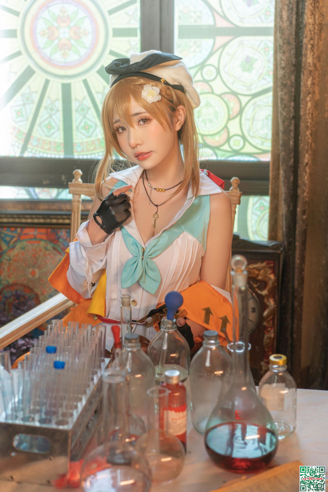 Miao Xiaoji &#8220;Leisha&#8217;s Alchemist 2&#8221; (71p)