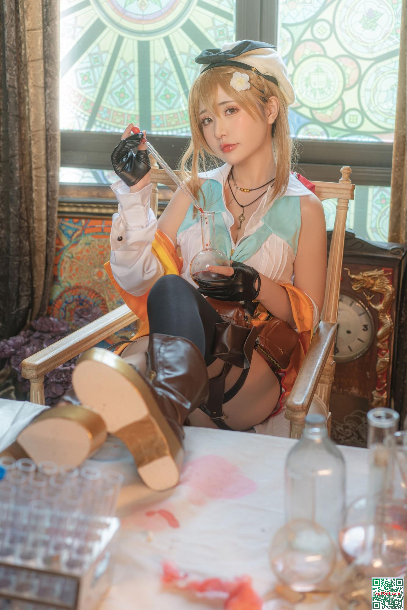 Miao Xiaoji &#8220;Leisha&#8217;s Alchemist 2&#8221; (71p)