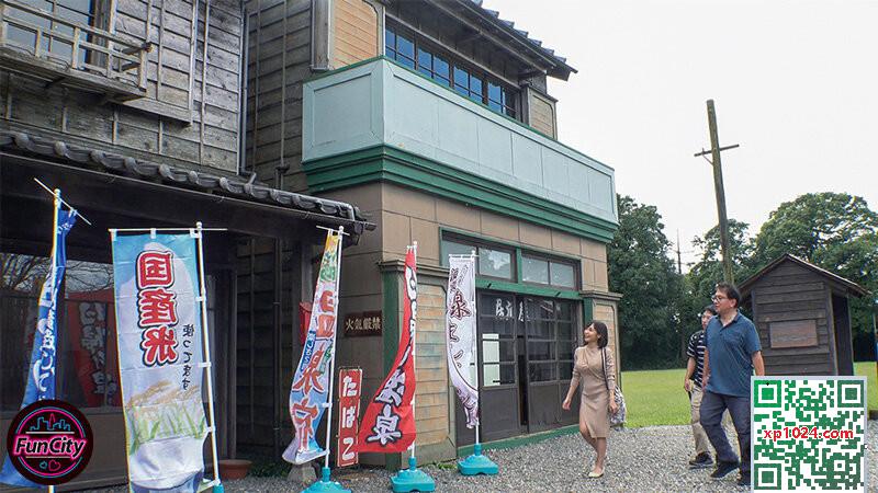 AIMI RIKA: Soapland de printemps chaud pour la première fois que mon père s&rsquo;est remarié &#8211; Une belle-mère avec de gros seins H-Cup est née. Accueil &#8230; (21p)