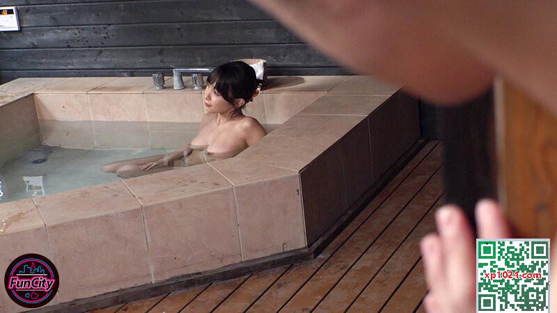 AIMI RIKA: Soapland de printemps chaud pour la première fois que mon père s&rsquo;est remarié &#8211; Une belle-mère avec de gros seins H-Cup est née. Accueil &#8230; (21p)