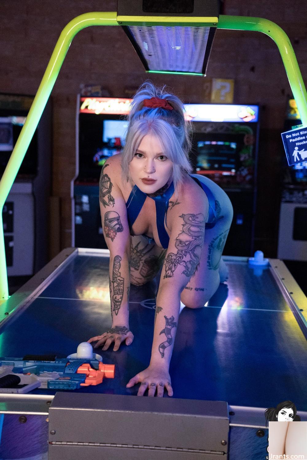 (Suicide Girls) 02 آوریل 2025 &#8211; Rayneday &#8211; Prime (42p)