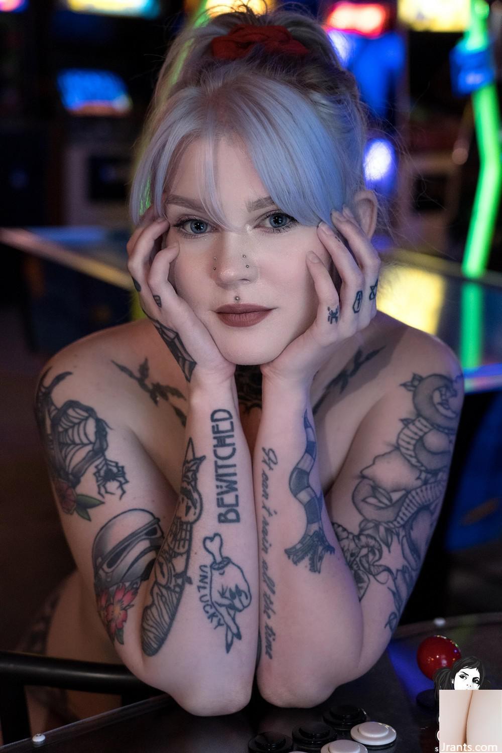 (Suicide Girls) 02 آوریل 2025 &#8211; Rayneday &#8211; Prime (42p)