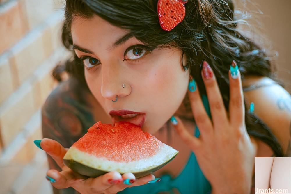 (Suicide Girls) 03 آوریل 2025 &#8211; Kikabrava &#8211; میوه لاتین (46p)