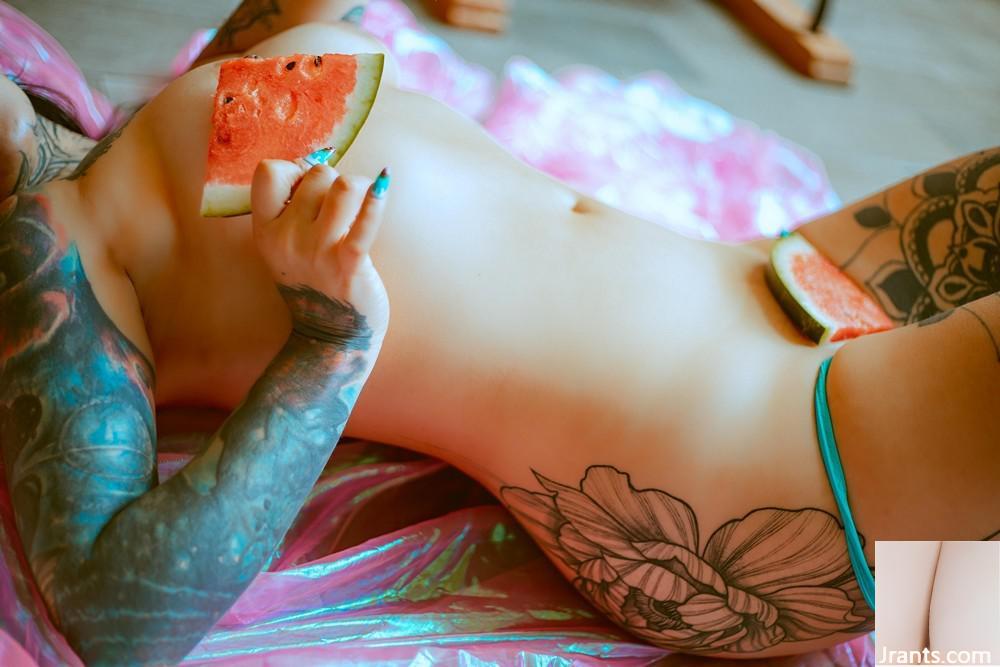 (Suicide Girls) 03 آوریل 2025 &#8211; Kikabrava &#8211; میوه لاتین (46p)