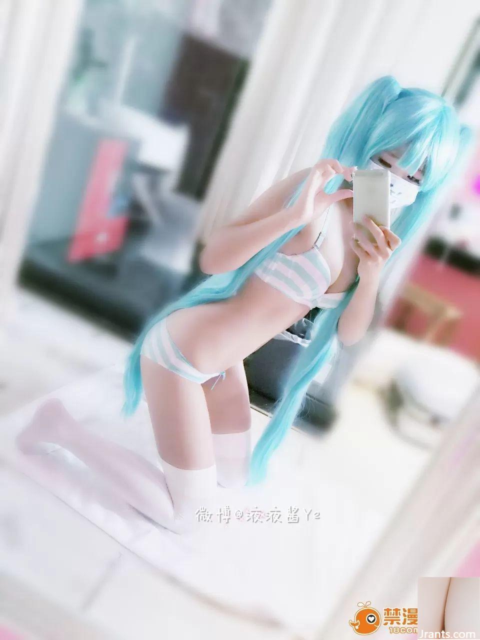 (مایع مایع Yeye) Vocaloid &#8211; Hatsune Miku (28p)