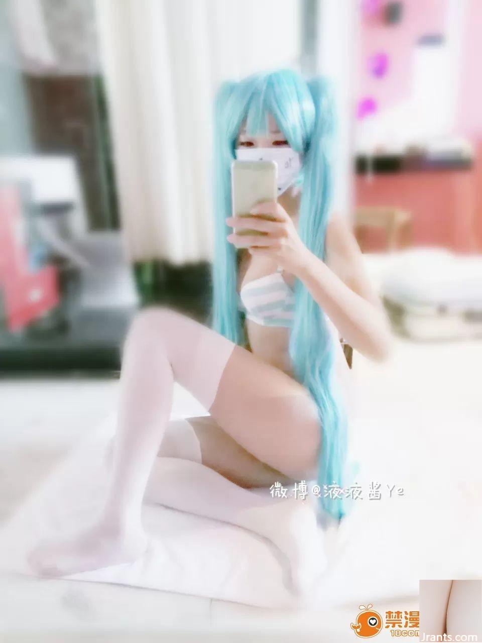 (مایع مایع Yeye) Vocaloid &#8211; Hatsune Miku (28p)