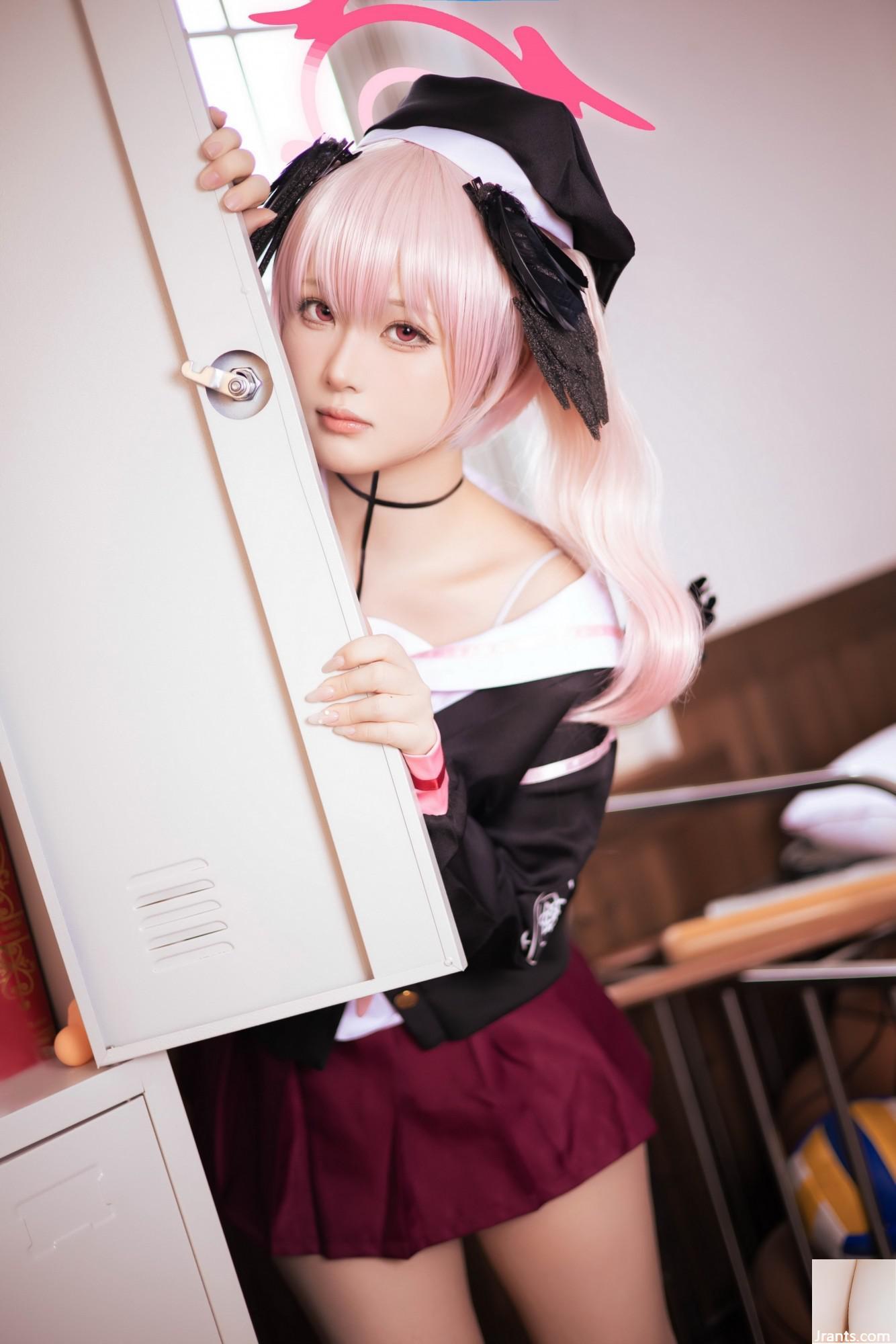 Fish &#8211; Shimoe Koharu Origin (33p)