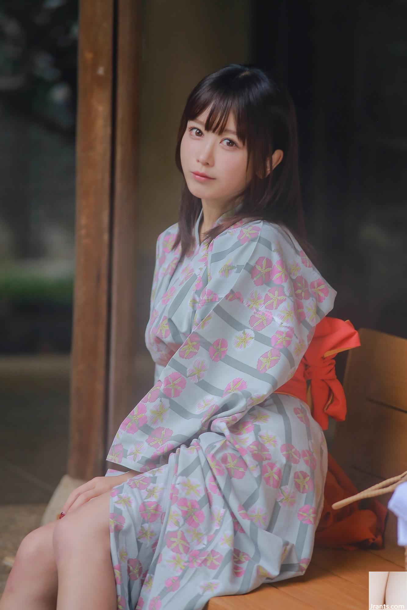 Fish &#8211; Shimoe Koharu Origin (33p)