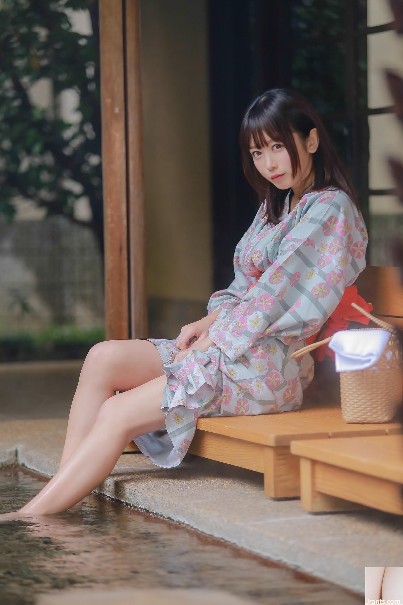 Fish &#8211; Shimoe Koharu Origin (33p)