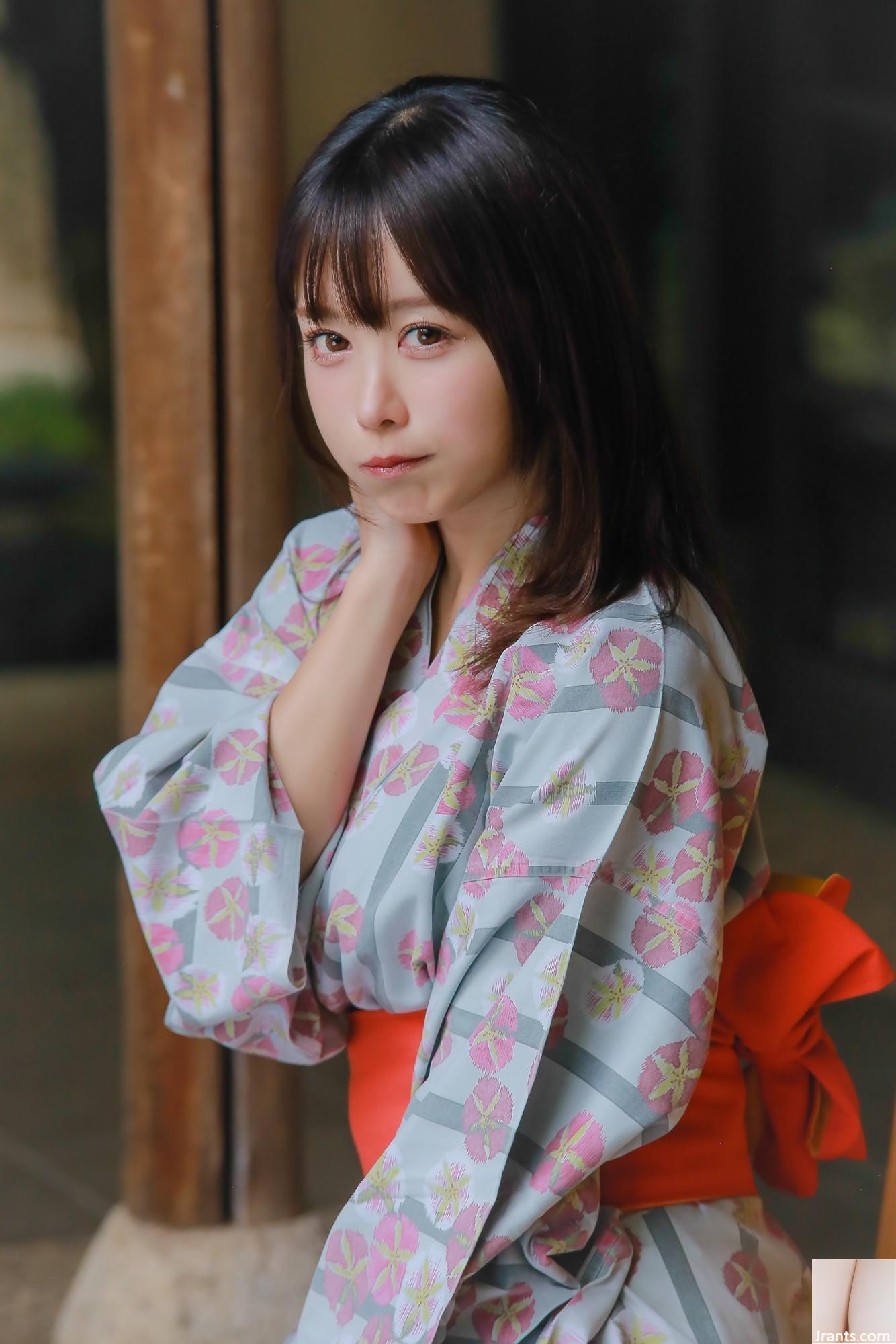 Fish &#8211; Shimoe Koharu Origin (33p)