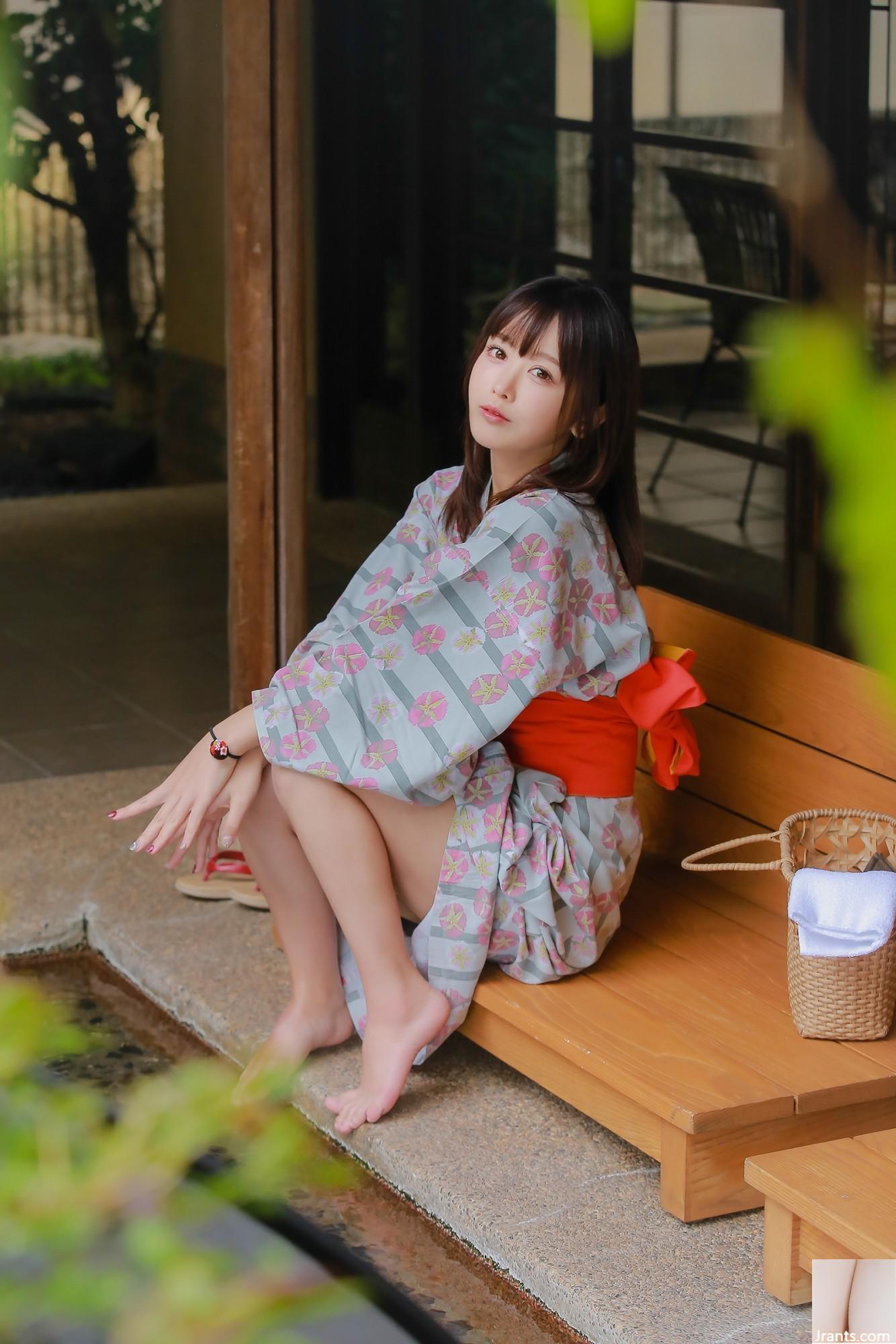 Fish &#8211; Shimoe Koharu Origin (33p)