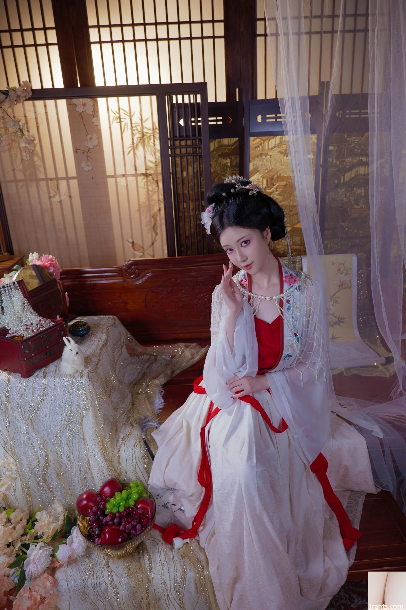 Nian قصر Nnian-Guanghan (80 صورة) (80p)