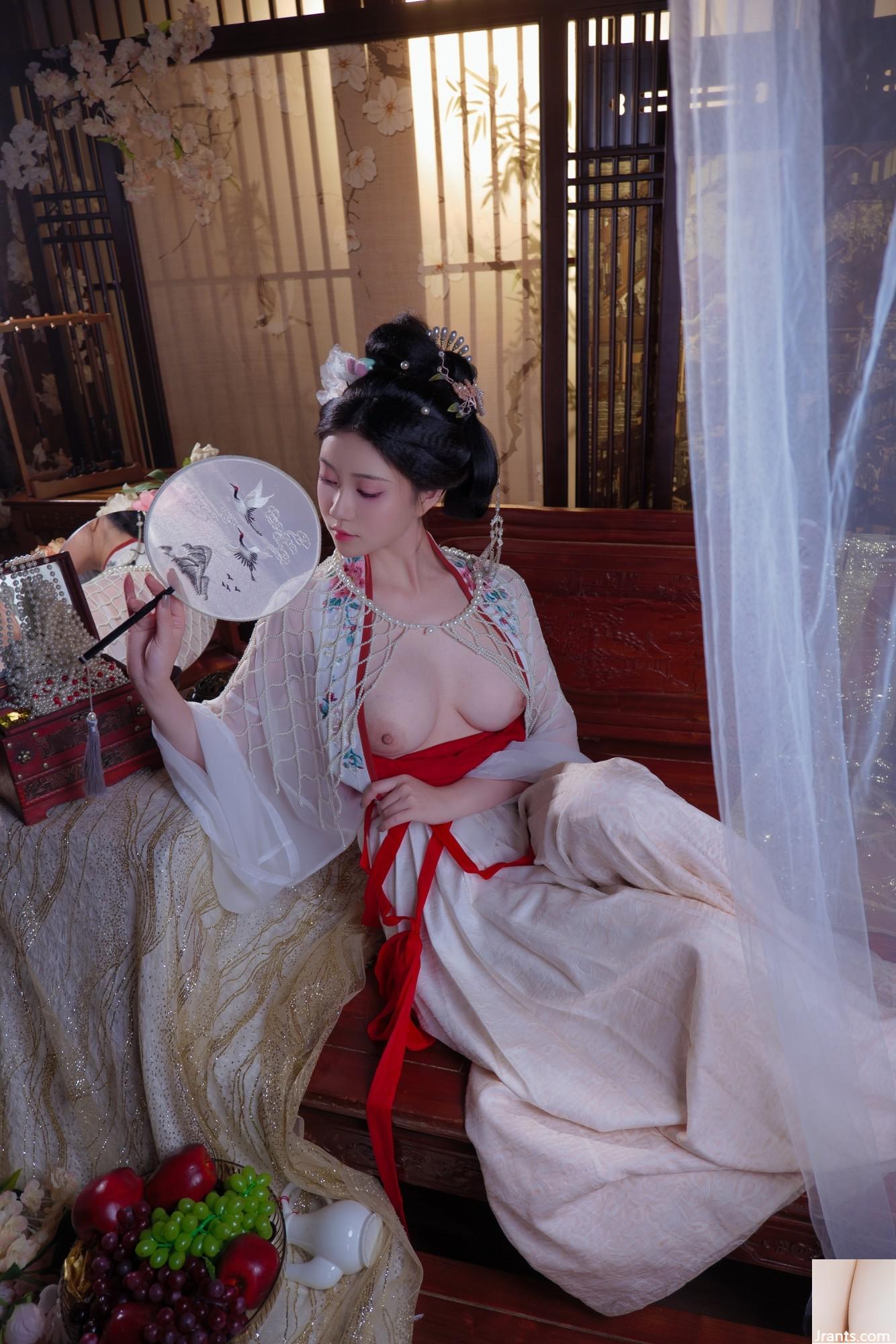 Nian قصر Nnian-Guanghan (80 صورة) (80p)
