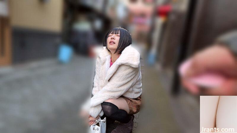 Nijimura Yumi: عار ، Ryo ، Tobikko-Kai&#8217;s Date! 32 Nijimura Yumi (21p)