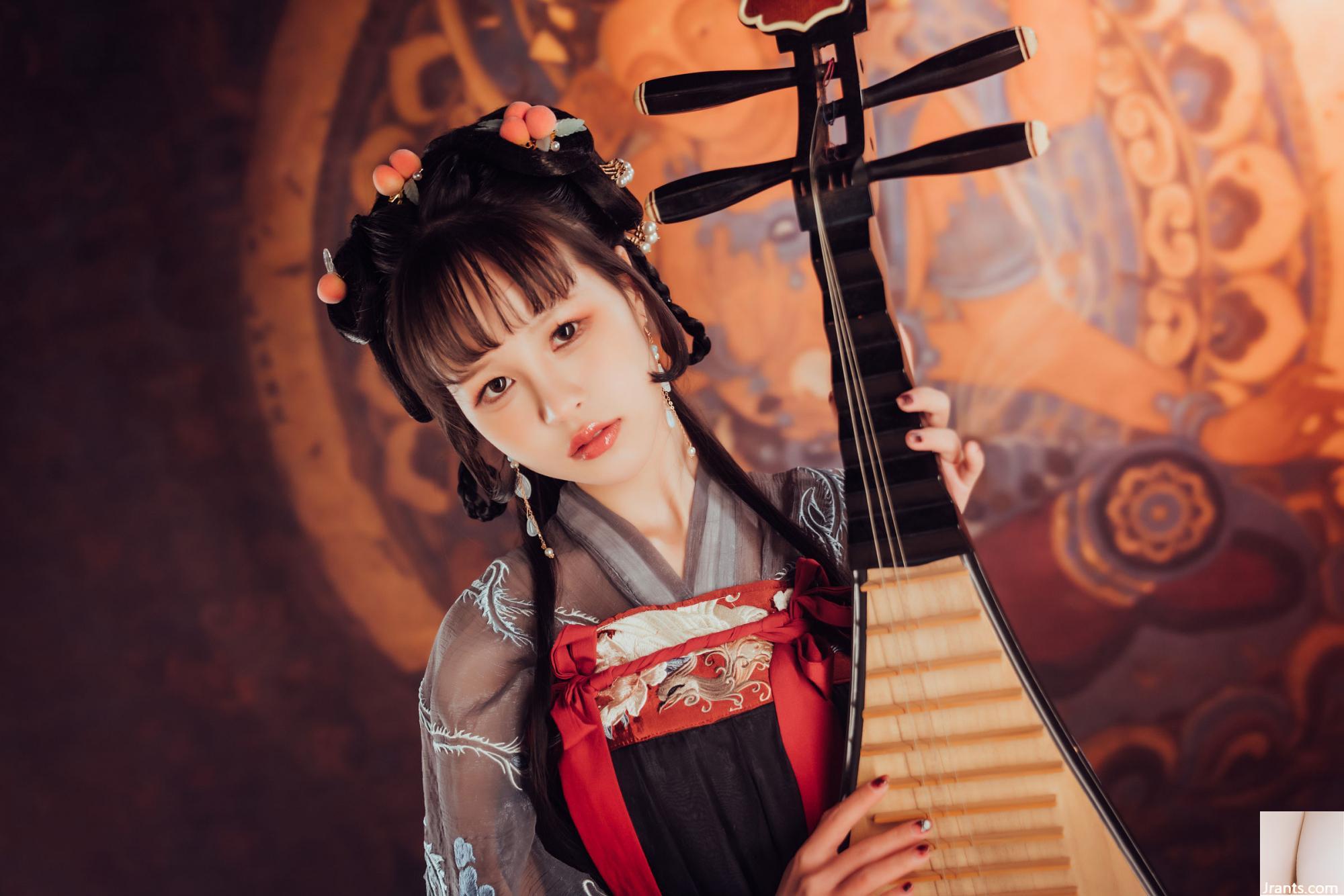 ZZ Dazzled &#8220;Pipa Jing Little&#8221; (100p)