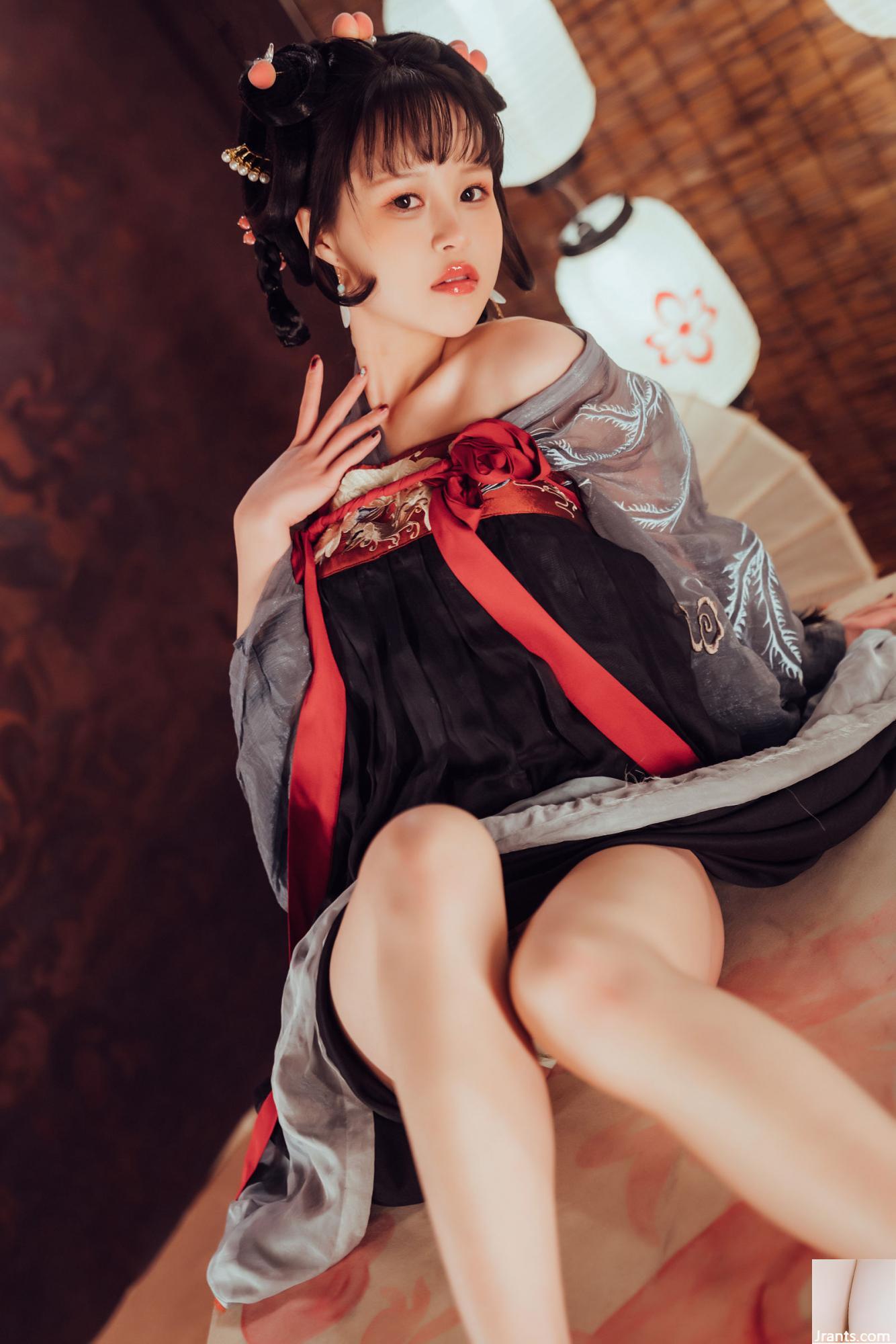 ZZ Dazzled &#8220;Pipa Jing Little&#8221; (100p)