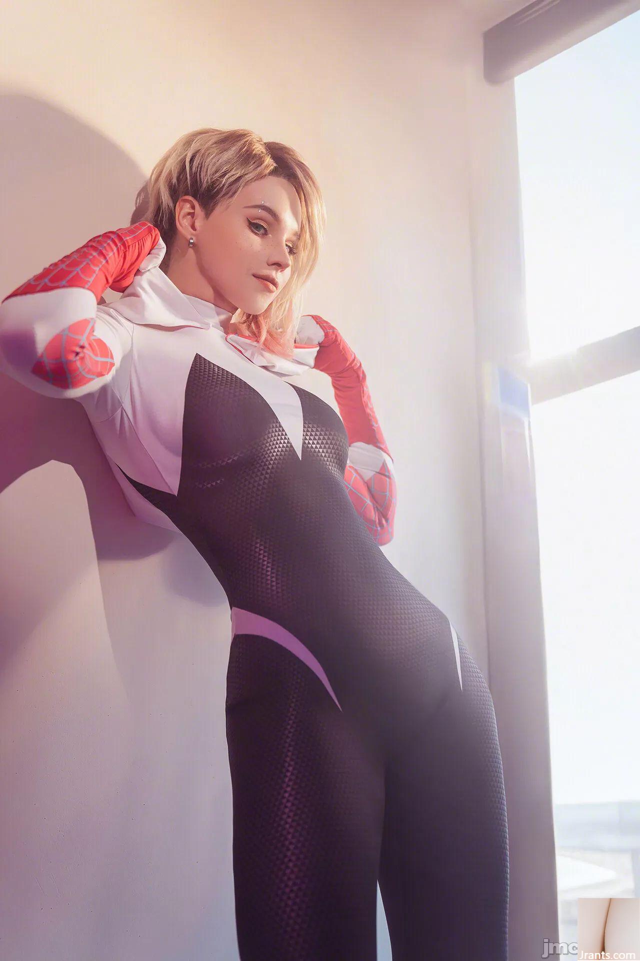 Shirogane Sama -Spider Gwen (79p)
