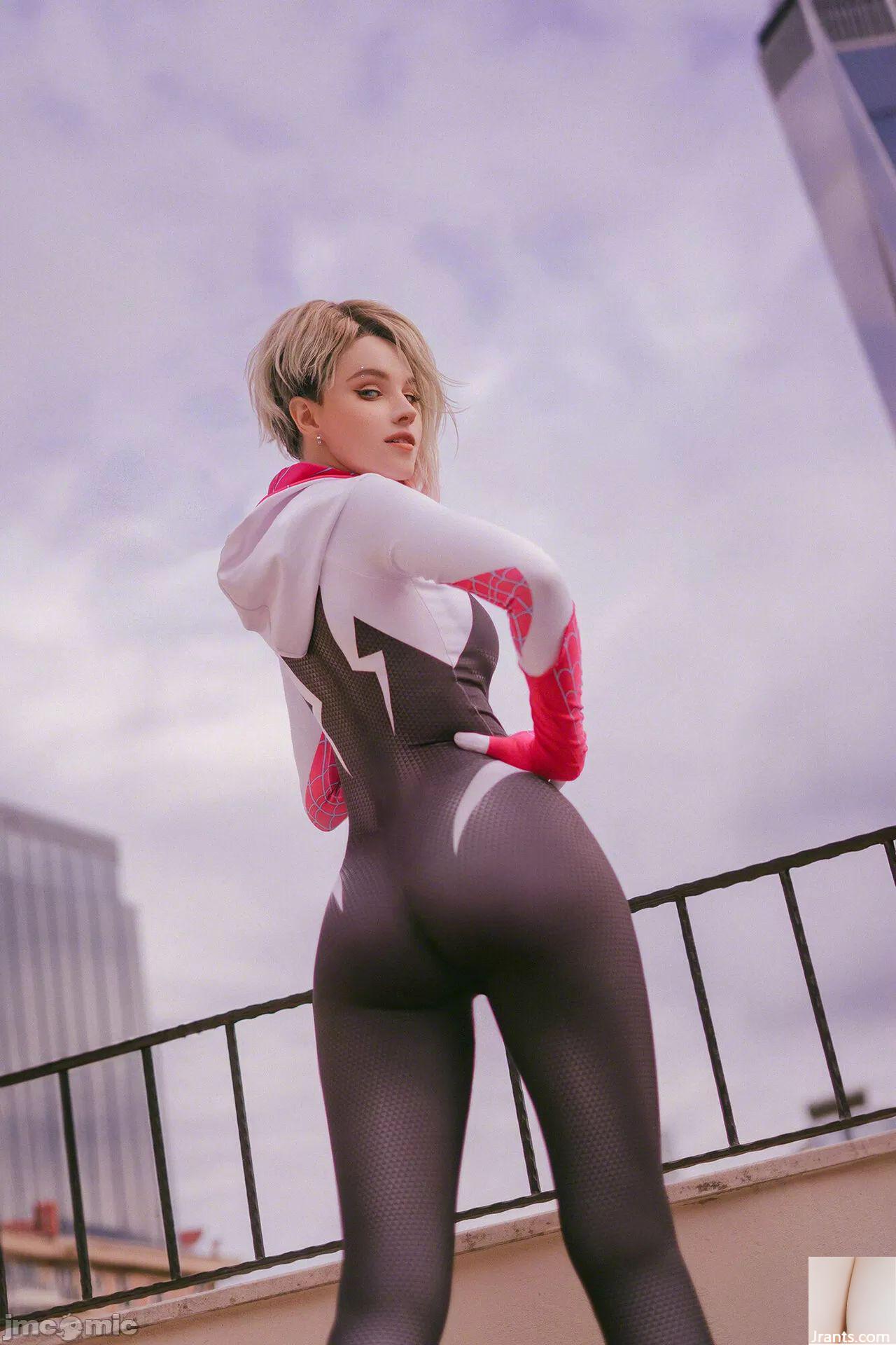 Shirogane Sama -Spider Gwen (79p)