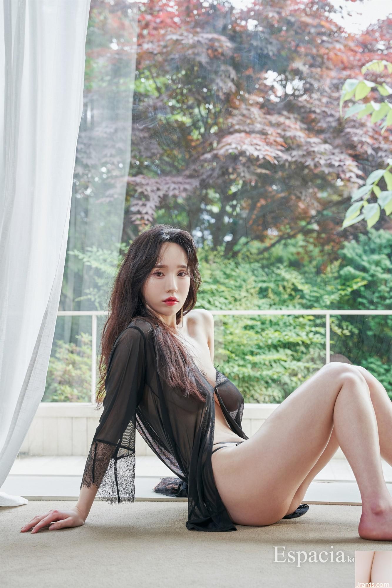 (Espacia Korea) EHC#053 Yunha (45p)