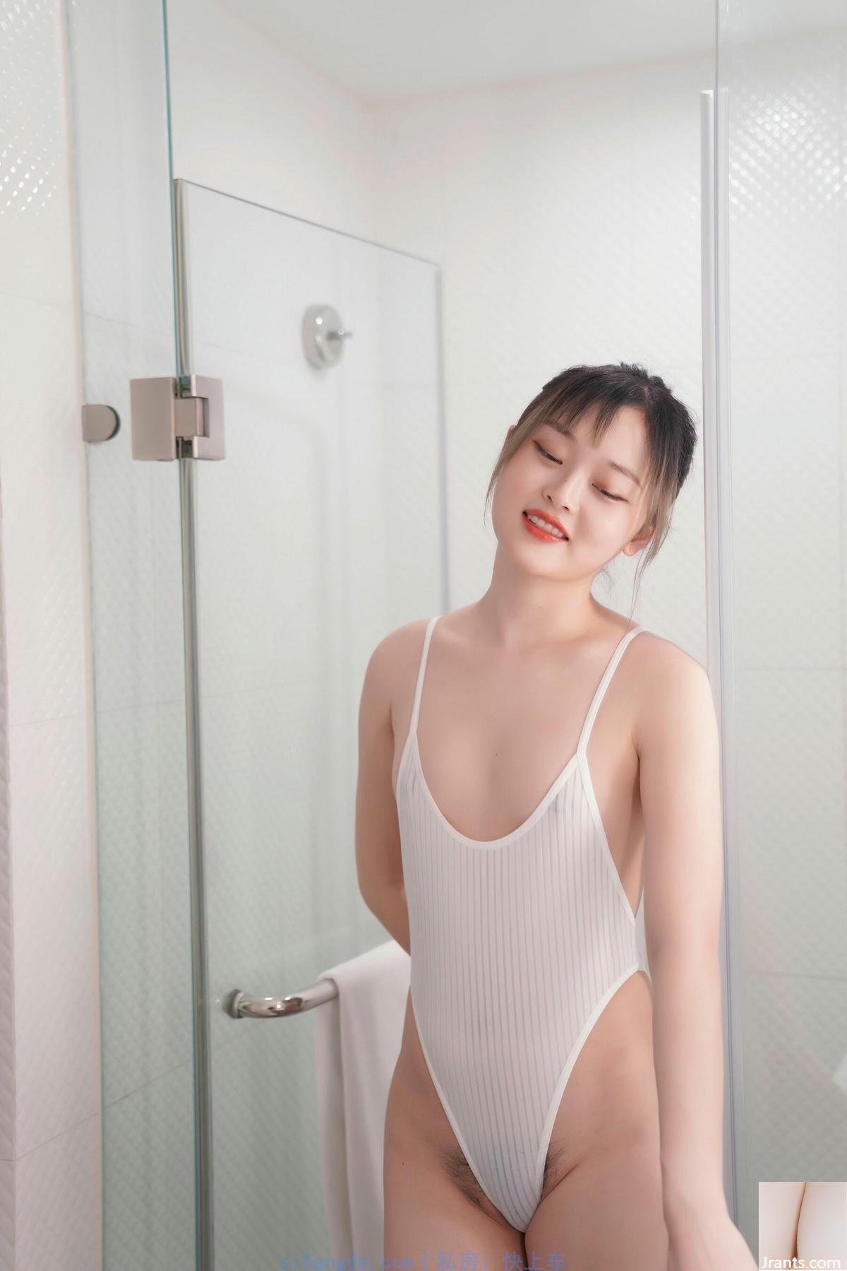 (مجموعة عبر الإنترنت) Huanhuan-الحمام الكامل لقطة خاصة-1 (100p)