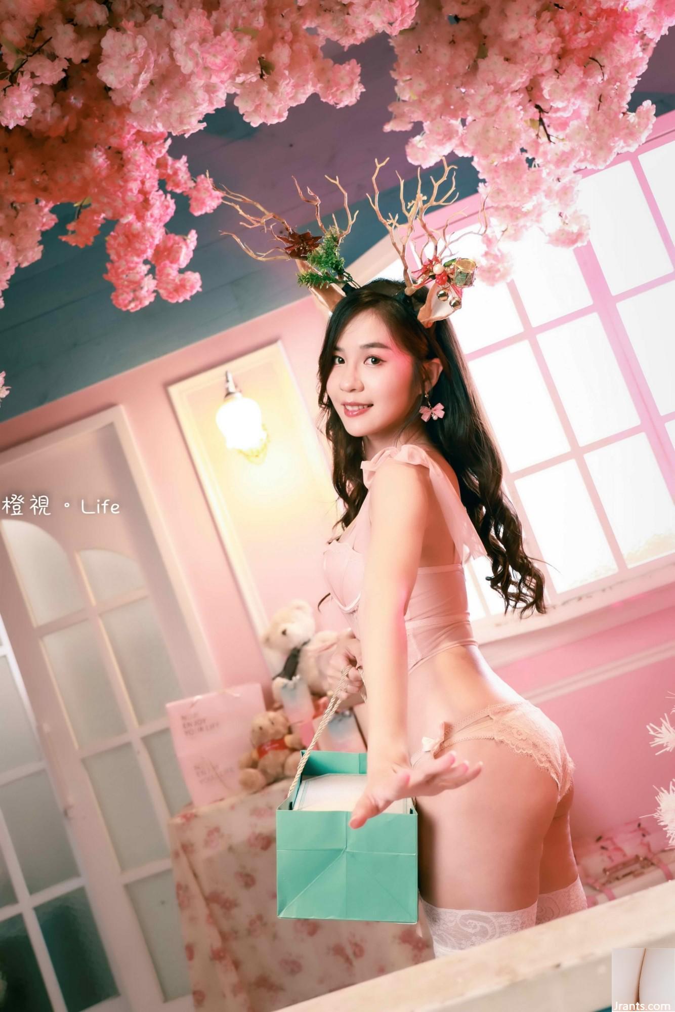 (الفصل الإضافي من الأرجل الجميلة) طراز Xiaoyou Pink Vest High Vest High Cheels Beautiful Cheels