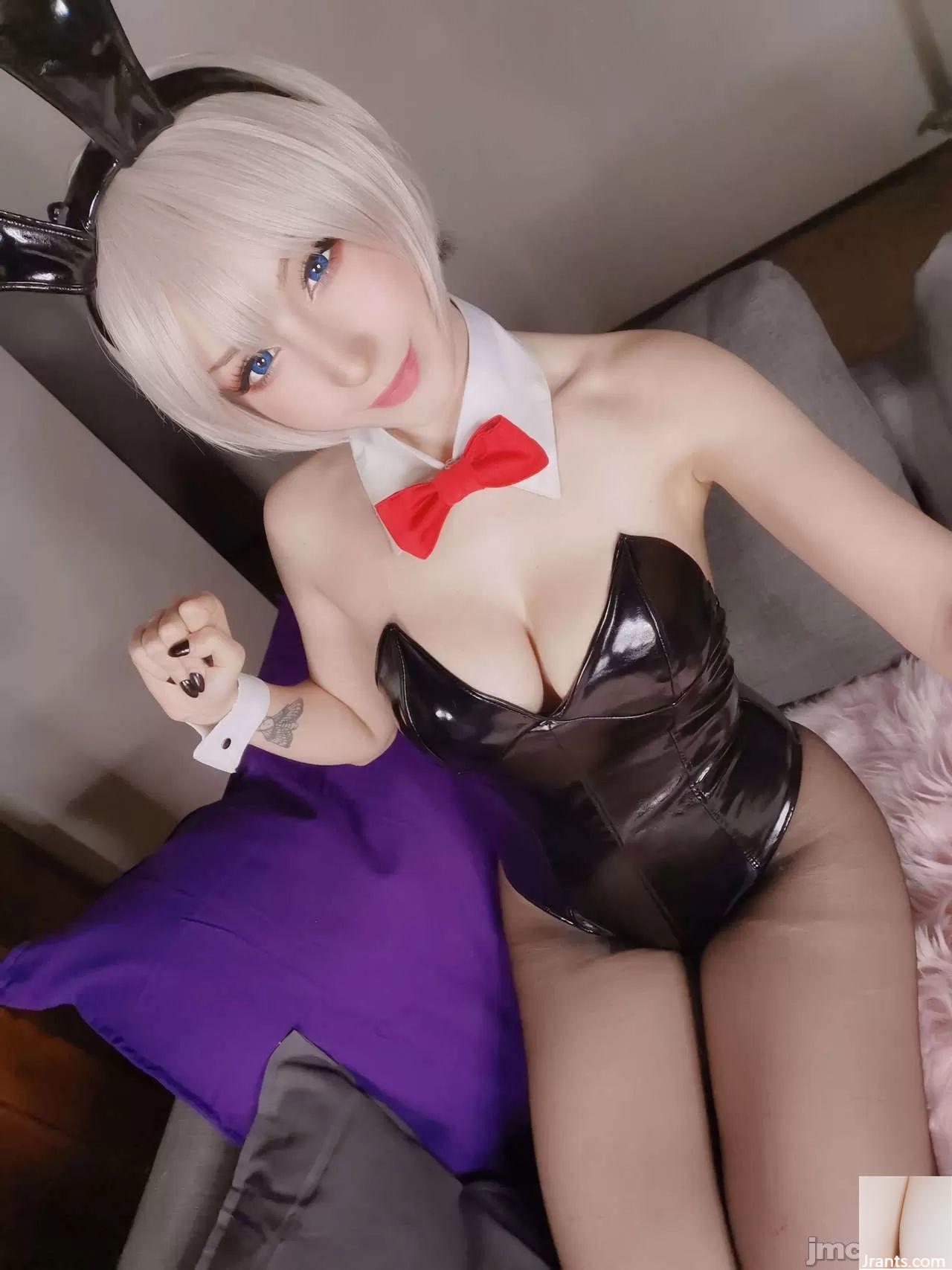 Shireoksune &#8211; Uzaki Bunny Girl (Uzaki-Chan Wa Asobitai) (140p)