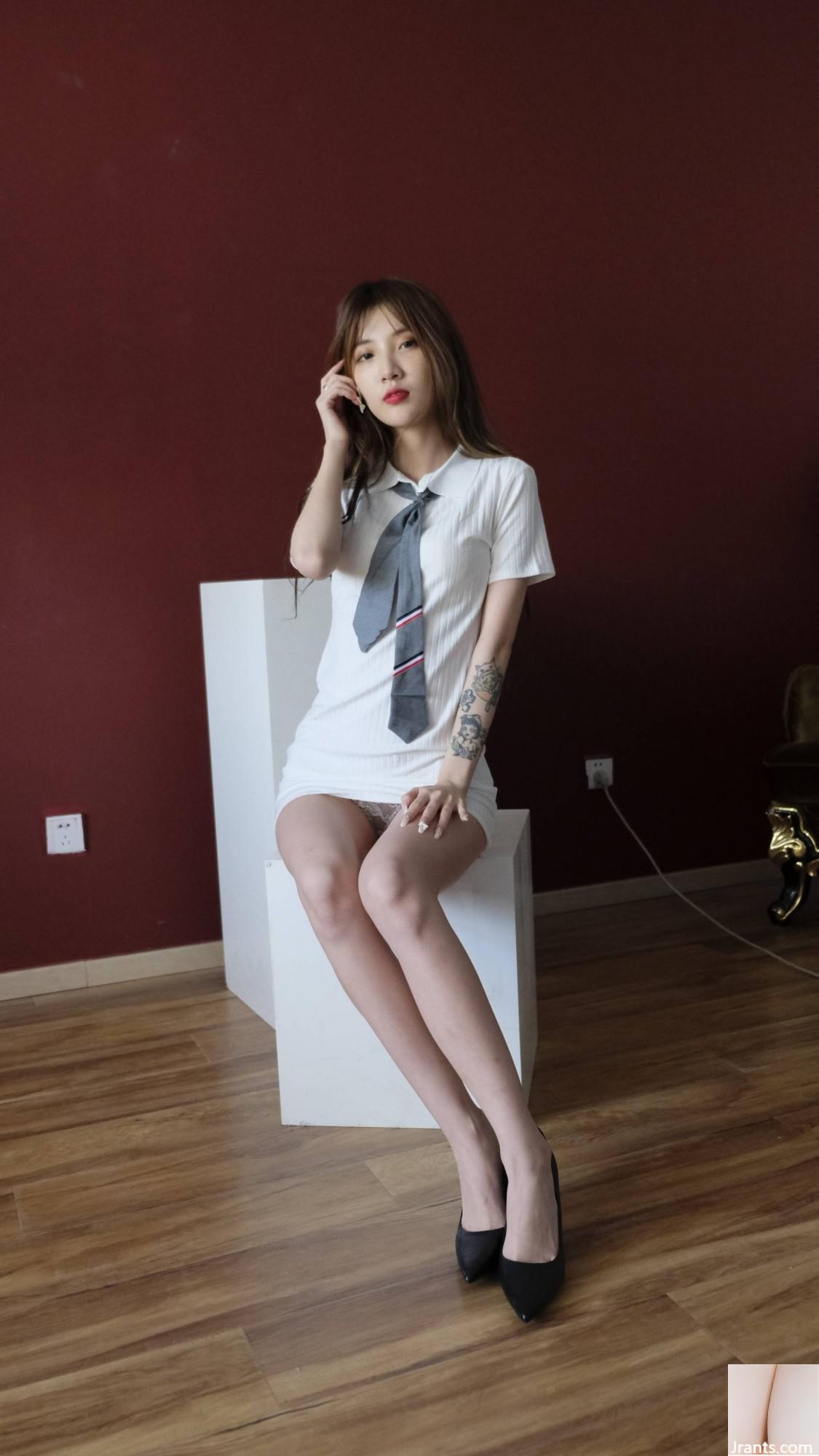 (온라인 컬렉션) 뷰티 모델 Xiaoxue의 모자이크가없는 VIP 복지 다이어그램 2 (100p)