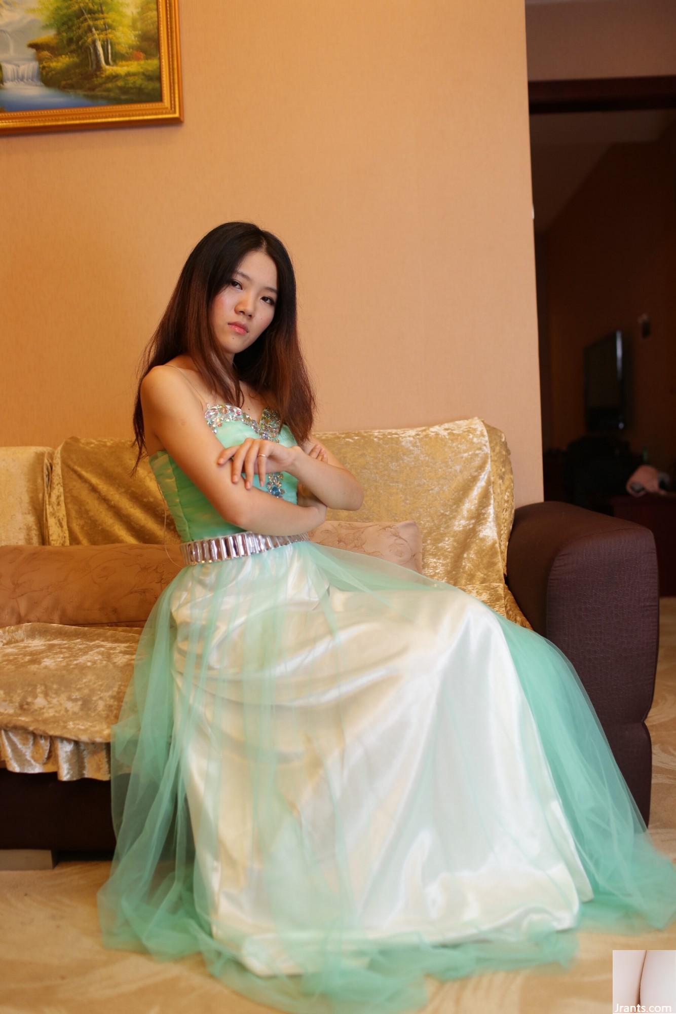 (အမျိုးသားမော်ဒယ် Set Photo) National Model Mimi Sex Body Private Photo Photo (85p)