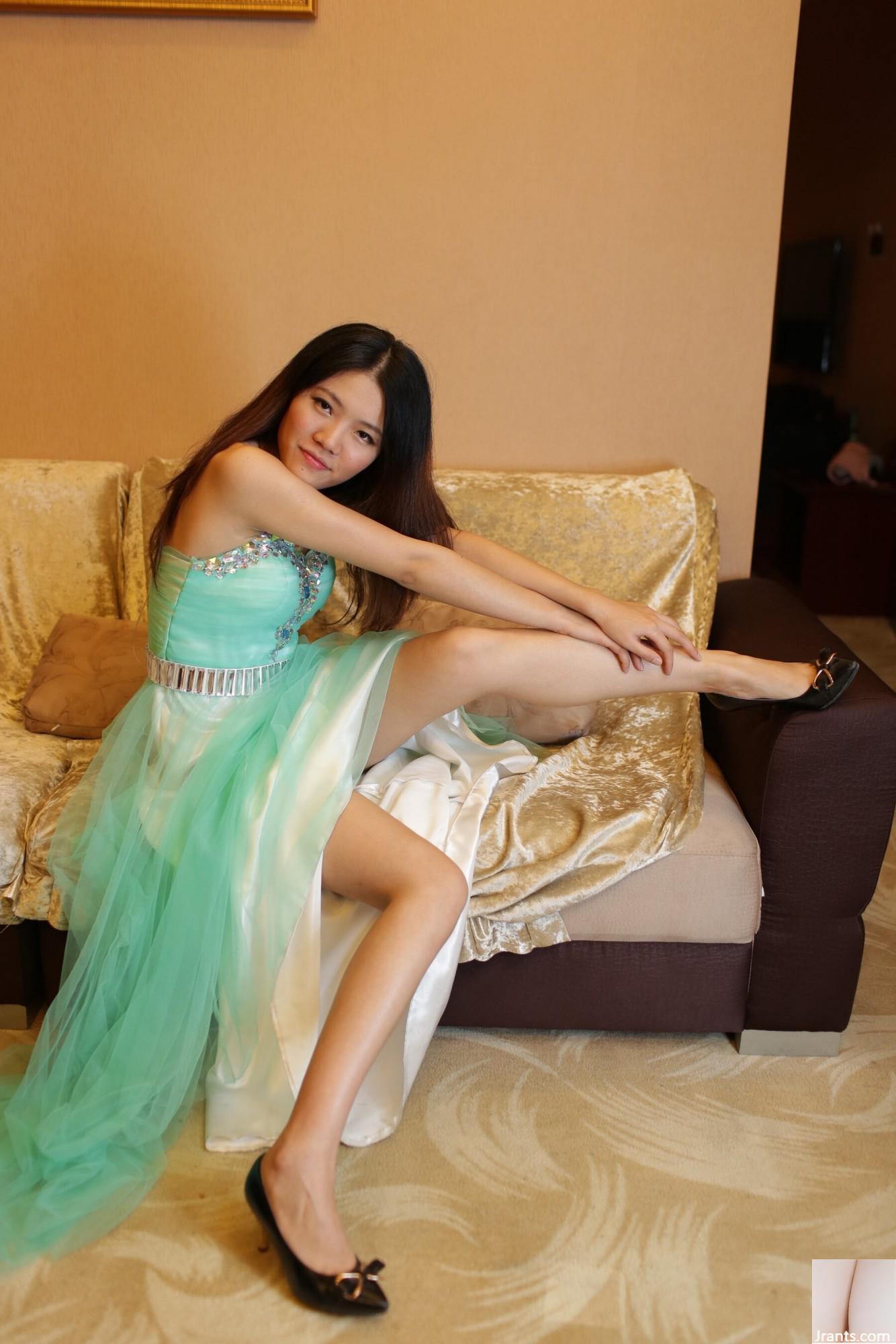 (အမျိုးသားမော်ဒယ် Set Photo) National Model Mimi Sex Body Private Photo Photo (85p)