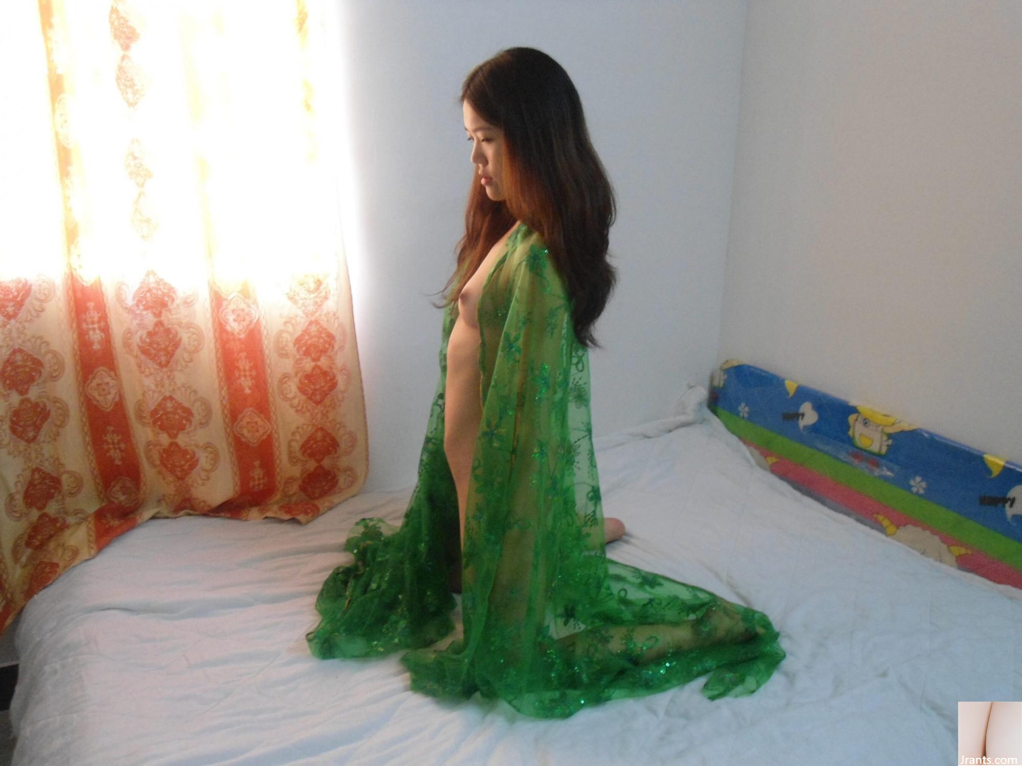 (အမျိုးသားမော်ဒယ် Set Photo) National Model Mimi Sex Body Private Photo Photo (85p)