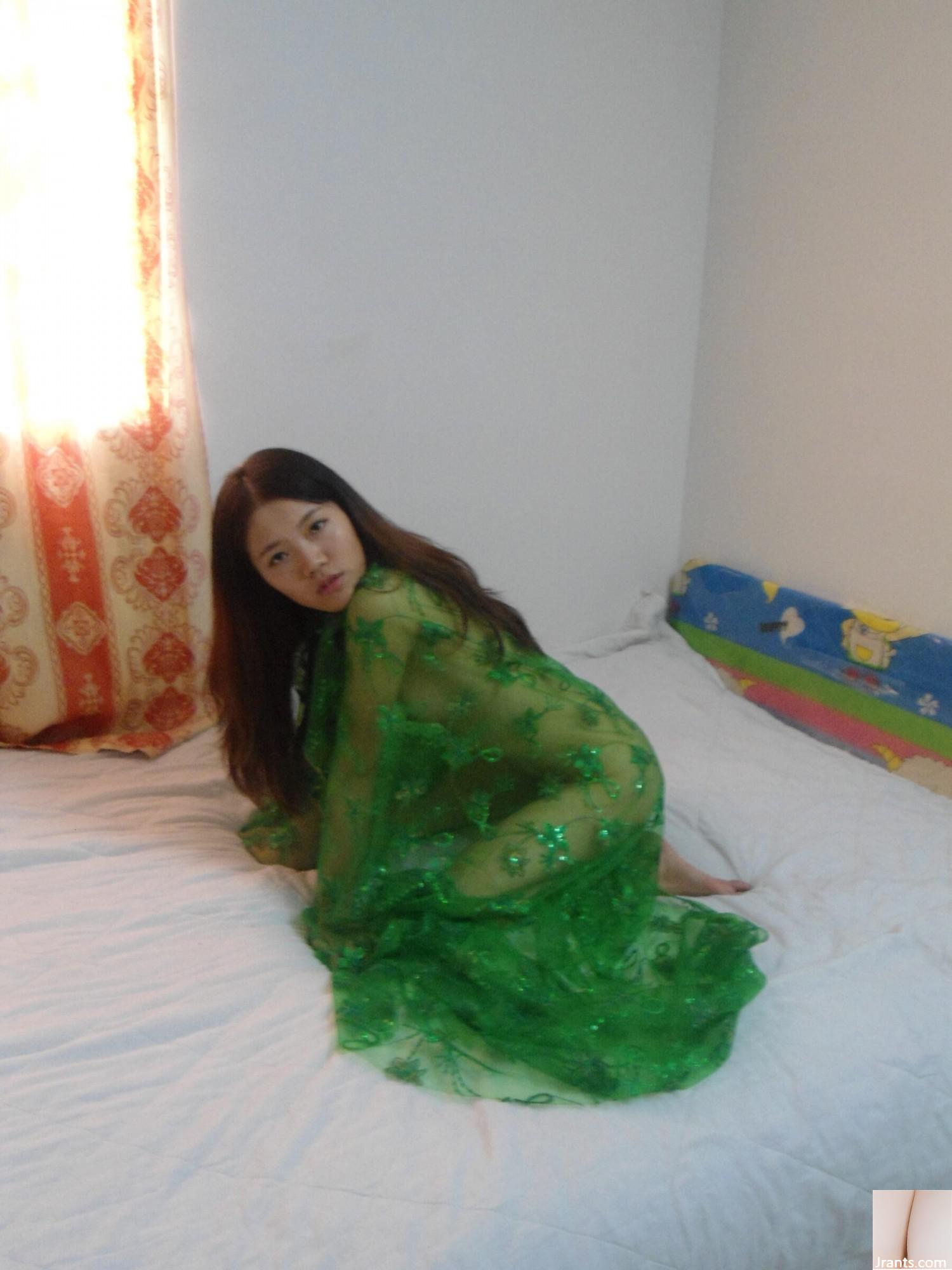(အမျိုးသားမော်ဒယ် Set Photo) National Model Mimi Sex Body Private Photo Photo (85p)