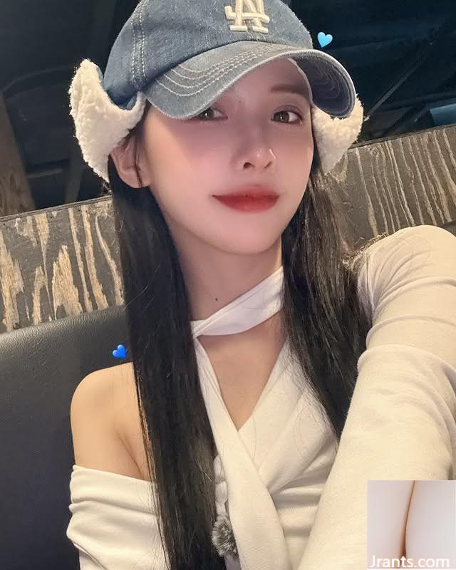 စူပါလှပသောရင်သားကင်ဆာပုံသဏ္ဌာန် &#8220; Xiao Zhixuan&#8221;  Xiao Zhixuan &#8220; ထူးခြားသည့်ကျက်သရေမရပ်တန့်နိုင်သော (10p)