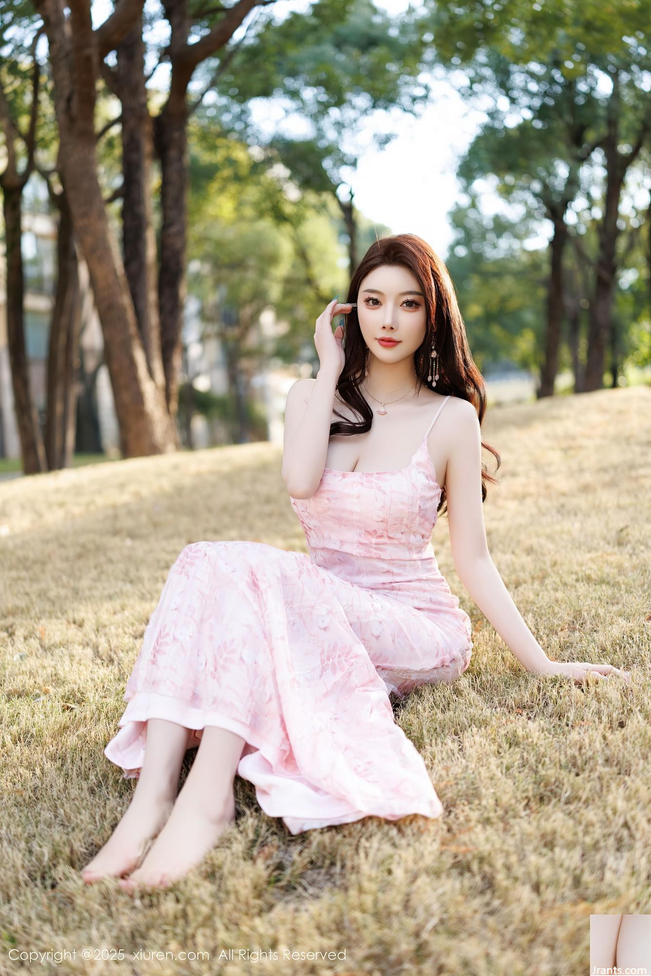 Yang Chenchen Yome Stockings နှင့်လှပသောခြေထောက်များ (47p)