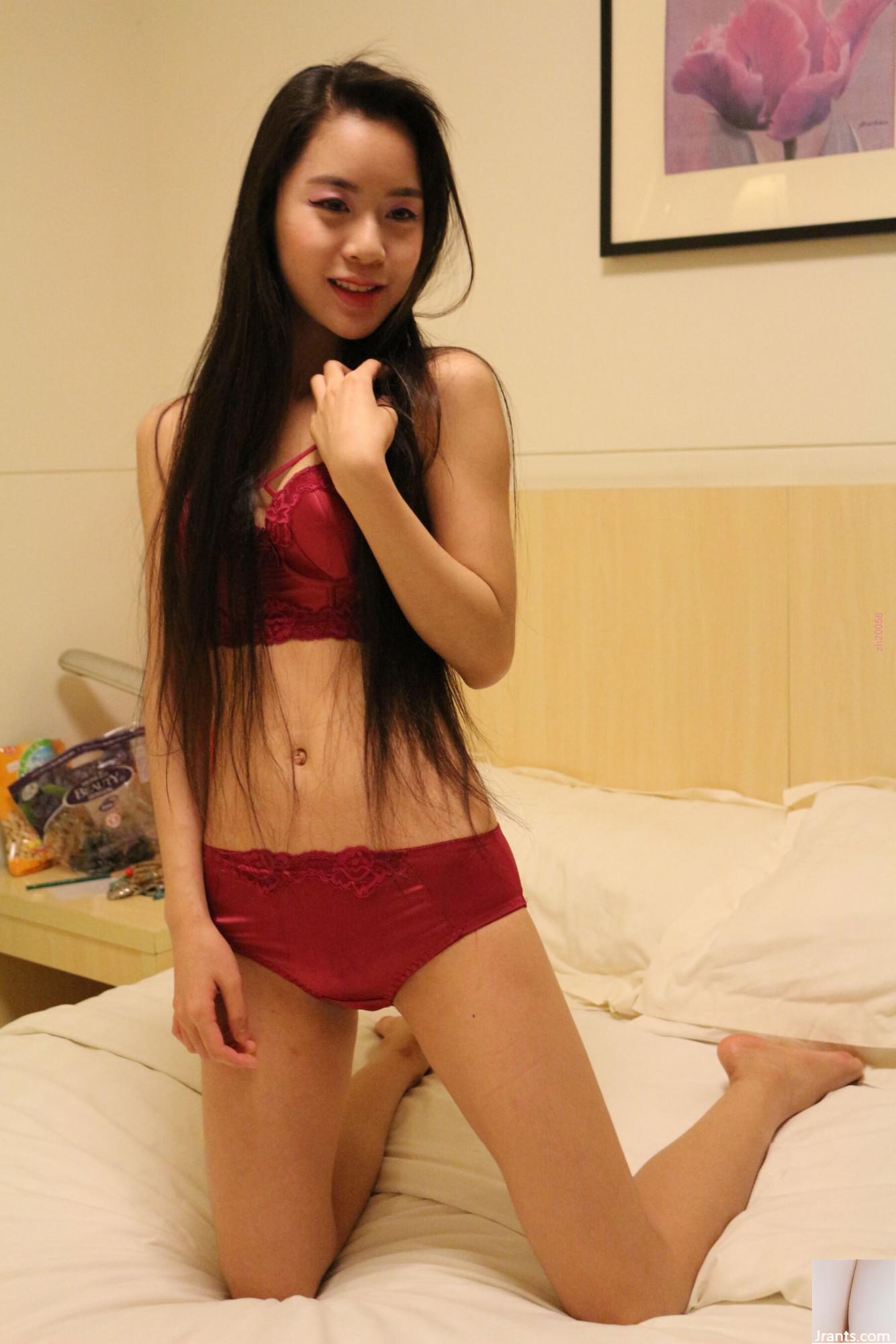 (အမျိုးသားမော်ဒယ် Set Photo) National Model Zhou Liyi (Xiao Yu) လိင်အင်္ဂါလိင်ဆိုင်ရာဓာတ်ပုံ Set Photo (2016-05-15) (2016-05-15)