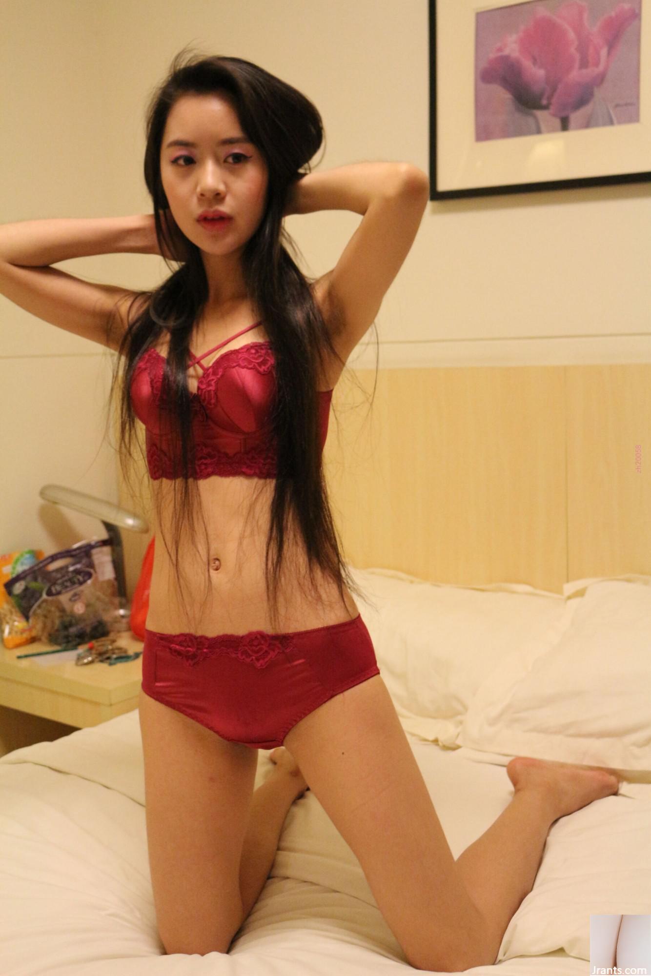 (အမျိုးသားမော်ဒယ် Set Photo) National Model Zhou Liyi (Xiao Yu) လိင်အင်္ဂါလိင်ဆိုင်ရာဓာတ်ပုံ Set Photo (2016-05-15) (2016-05-15)