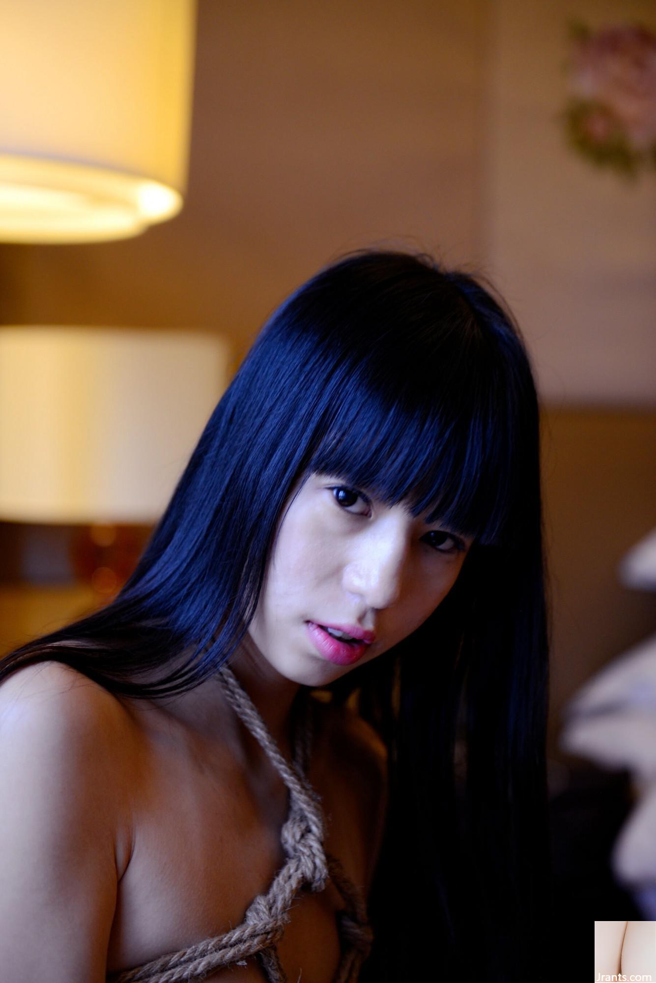 (အမျိုးသားမော်ဒယ်လ် Set Photo) National Model Aili Lili Sex Body Private Photo Photo (2016-03-09)