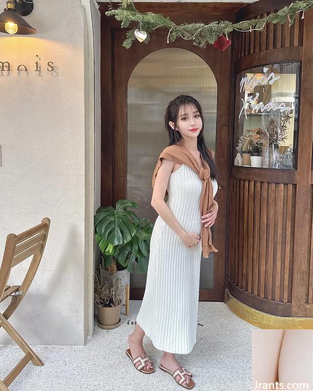 &#8220; Li Xin&#8221;  သည်သူမကြည့်ရှုသည့်နေရာတိုင်းတွင်အာရုံစူးစိုက်မှုဖြစ်သည် (10p)