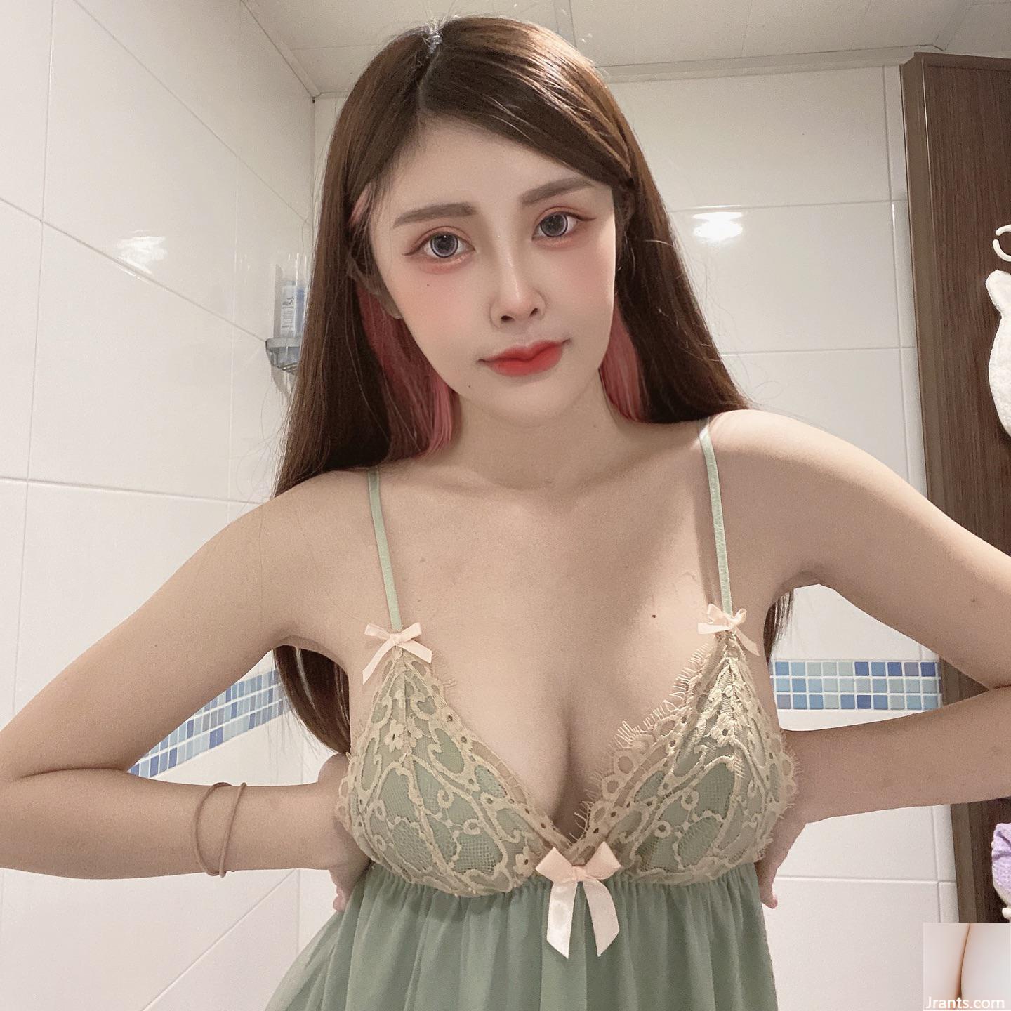 &#8220;Mo Li&#8221;는 꿈의 이야기에서 벗어나는 것과 같습니다 (10p)