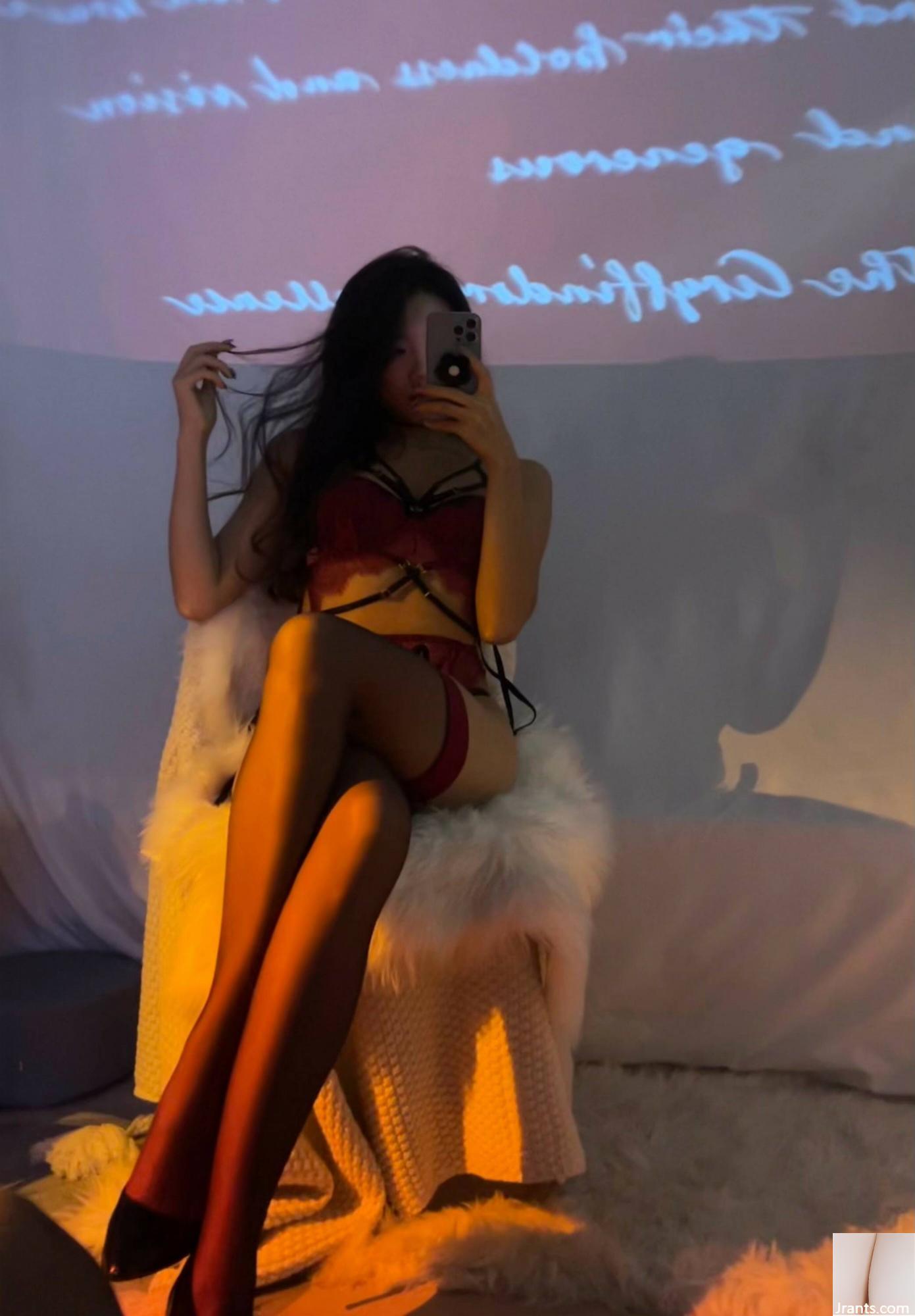 (Collezione online)  Welfare Girl Commemorando il piccolo VIP ESCLUSIVO (100p) VIP esclusivo VIP (100p)