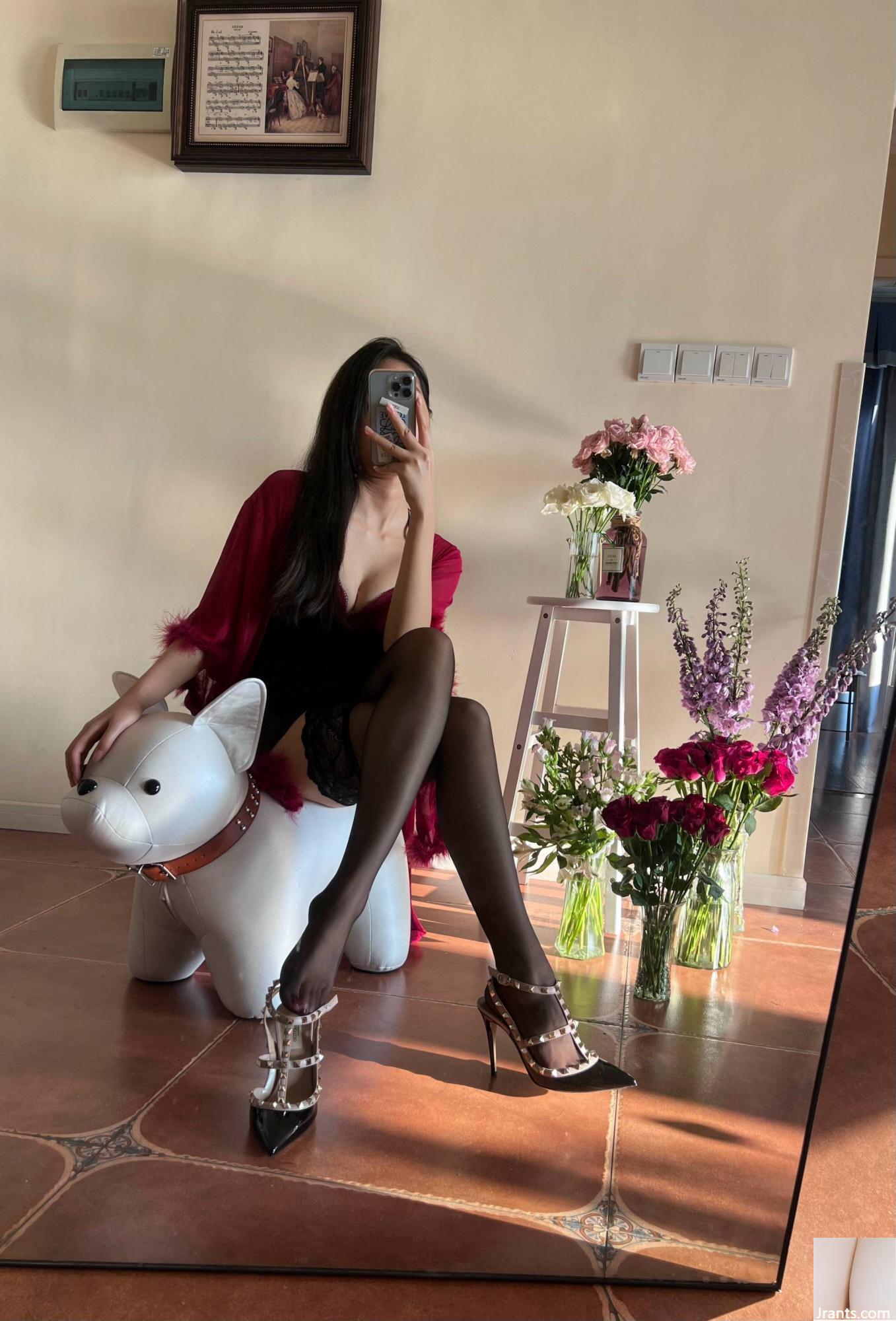 (Collezione online)  Welfare Girl Commemorando il piccolo VIP ESCLUSIVO (100p) VIP esclusivo VIP (100p)