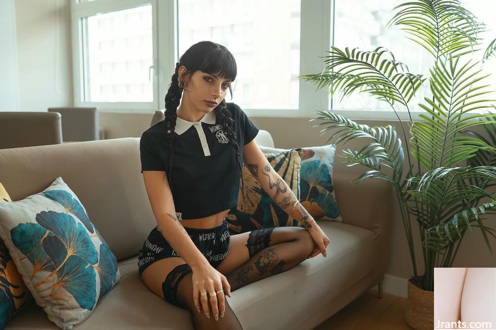 (Suicide Girls) 09 مه 2025 &#8211; Allyblack &#8211; بیایید رقص کنیم &#8230; بعداً (48p)